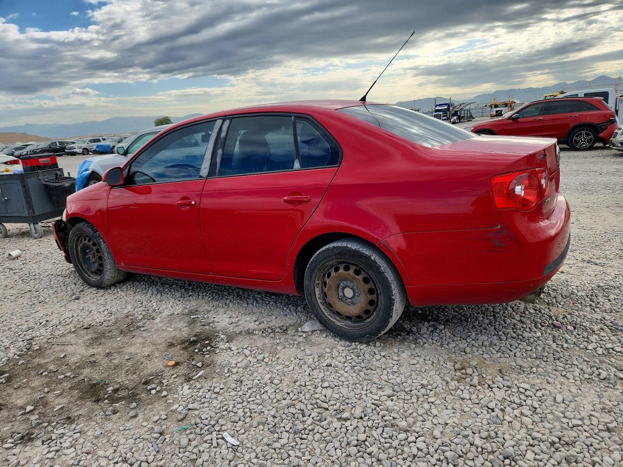 2007 Volkswagen Jetta 2.5 Красный vin: 3VWPF71K87M064555