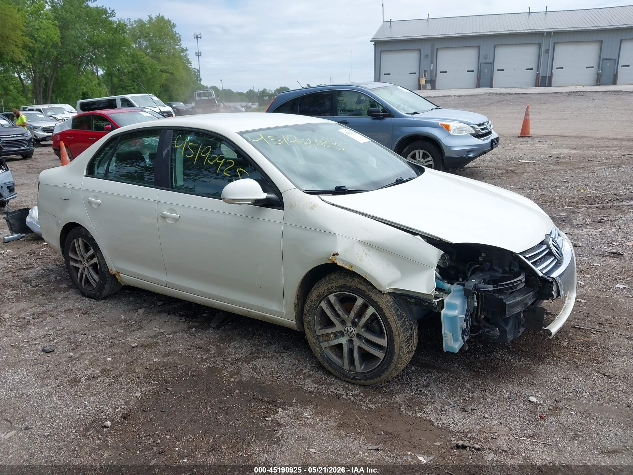 2007 Volkswagen Jetta 2.5 White vin: 3VWPF71K97M068212