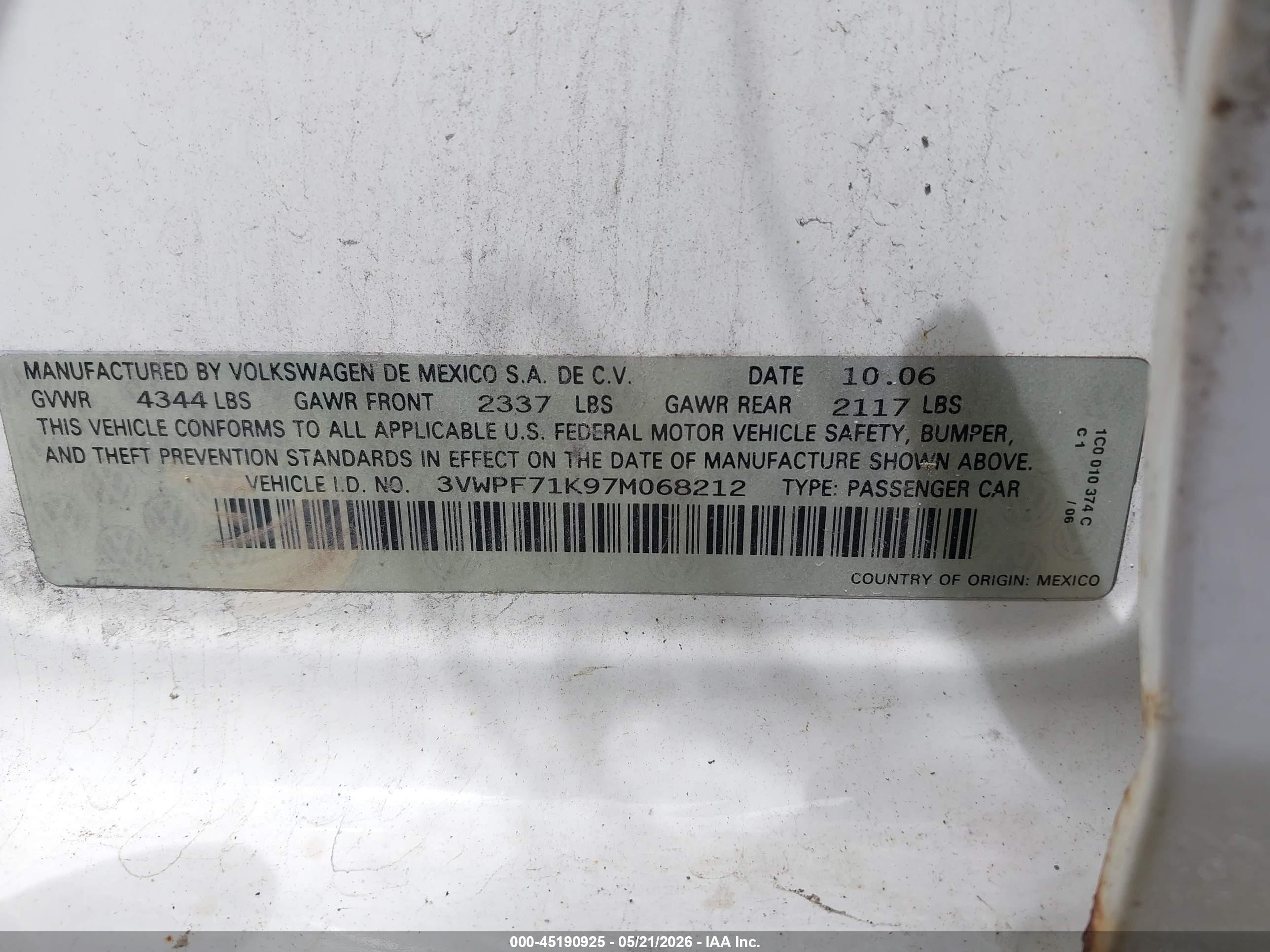 2007 Volkswagen Jetta 2.5 White vin: 3VWPF71K97M068212