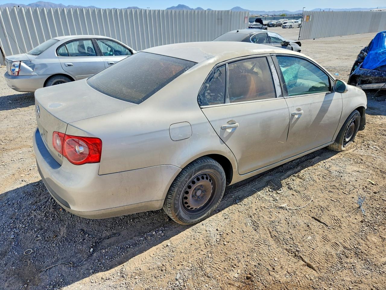 2006 Volkswagen Jetta Value Tan vin: 3VWPF81K76M844857