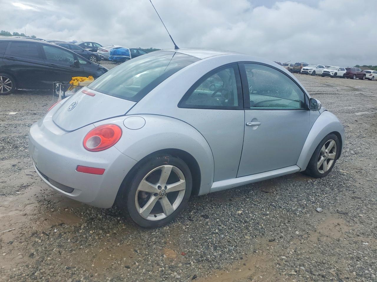 2006 Volkswagen New Beetle 2.5l Silver vin: 3VWPG31C36M413358