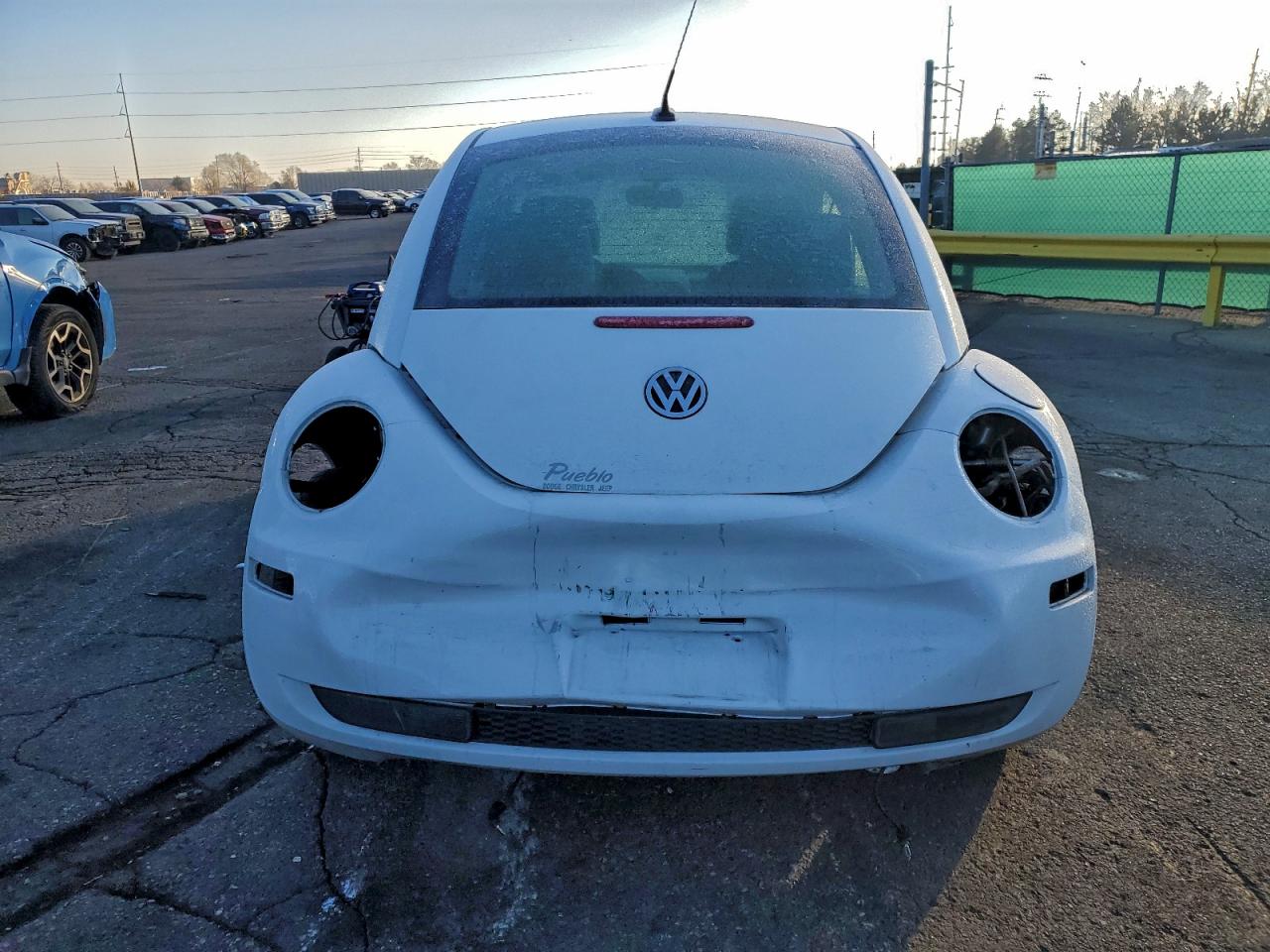 2009 Volkswagen New Beetle S White vin: 3VWPG31C79M511667