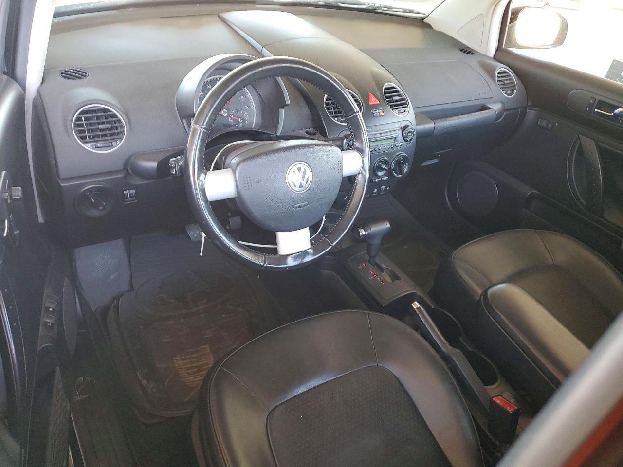 2009 Volkswagen New Beetle S Black vin: 3VWPG31CX9M503630