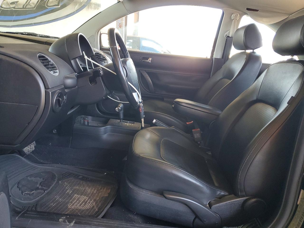 2009 Volkswagen New Beetle S Black vin: 3VWPG31CX9M503630