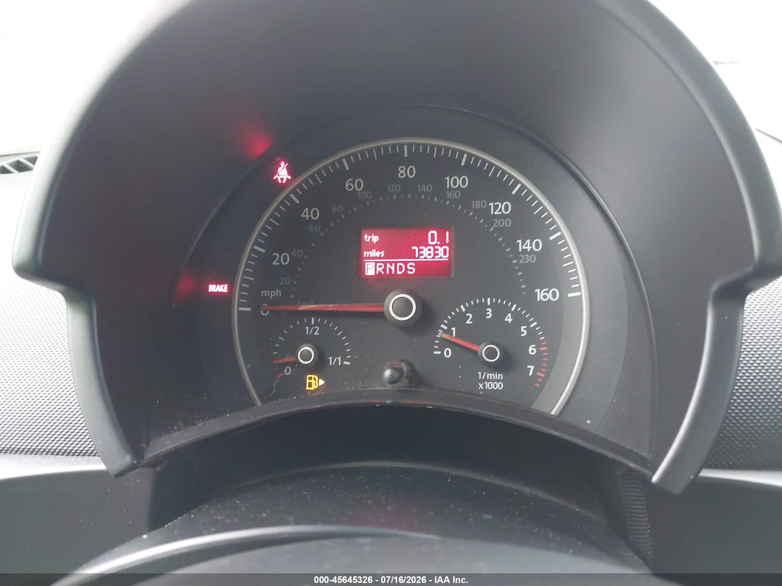 2010 Volkswagen New Beetle 2.5l Red Rock Edition Оранжевый vin: 3VWPG3AG0AM016590