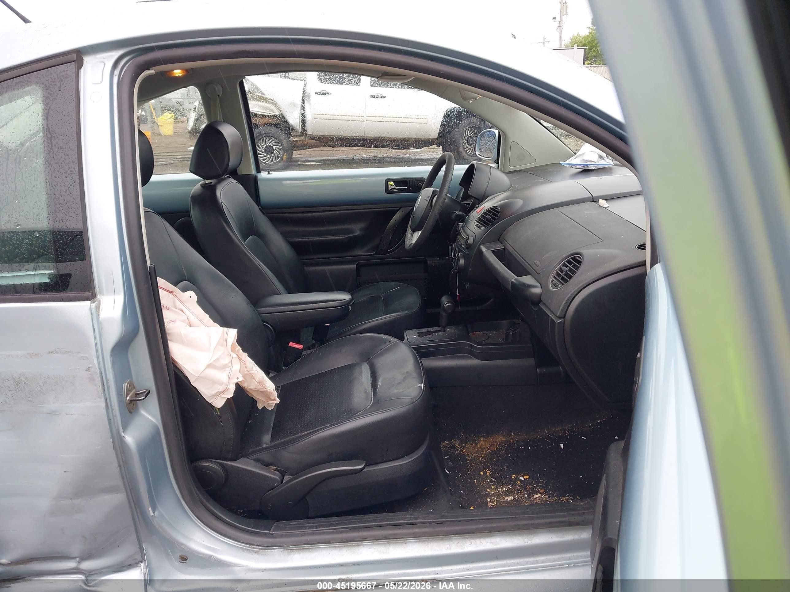 2010 Volkswagen New Beetle 2.5l Blue vin: 3VWPG3AG1AM002262