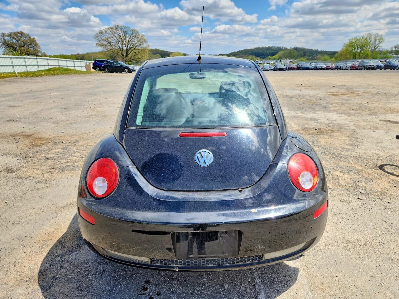2010 Volkswagen New Beetle Black vin: 3VWPG3AG6AM018845