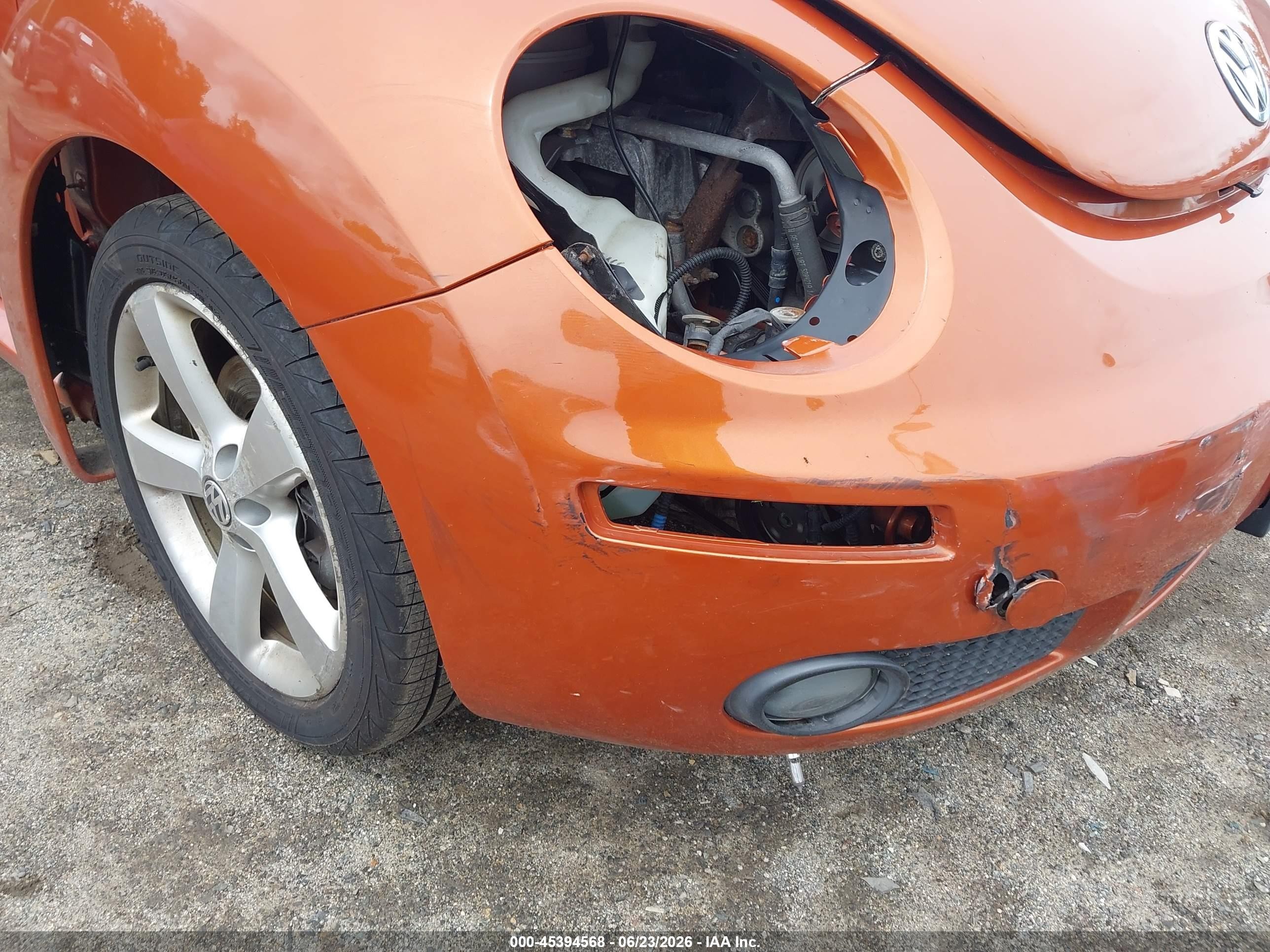 2010 Volkswagen New Beetle 2.5l Red Rock Edition Orange vin: 3VWPG3AG7AM034634