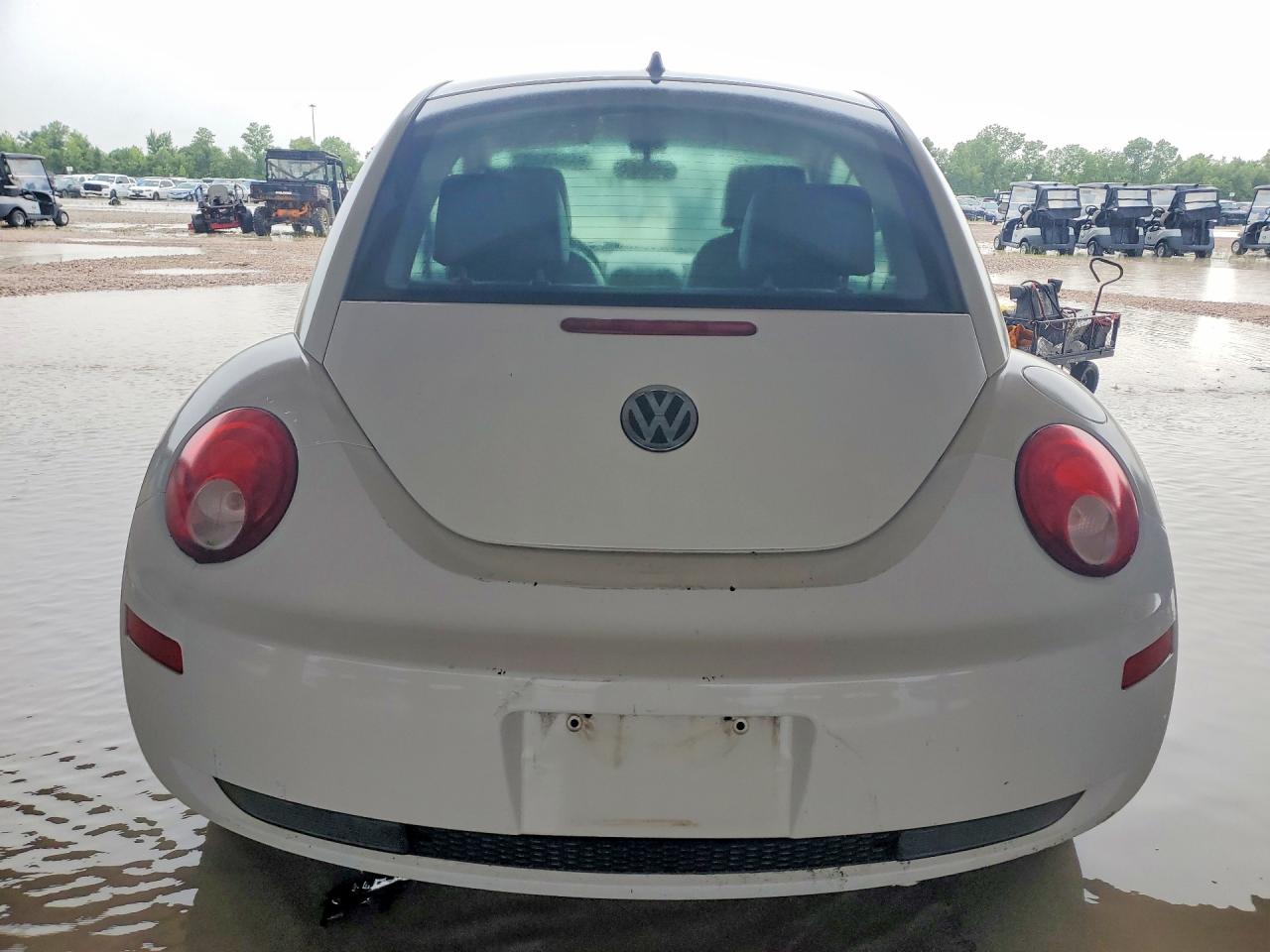 2010 Volkswagen New Beetle White vin: 3VWPG3AGXAM010554