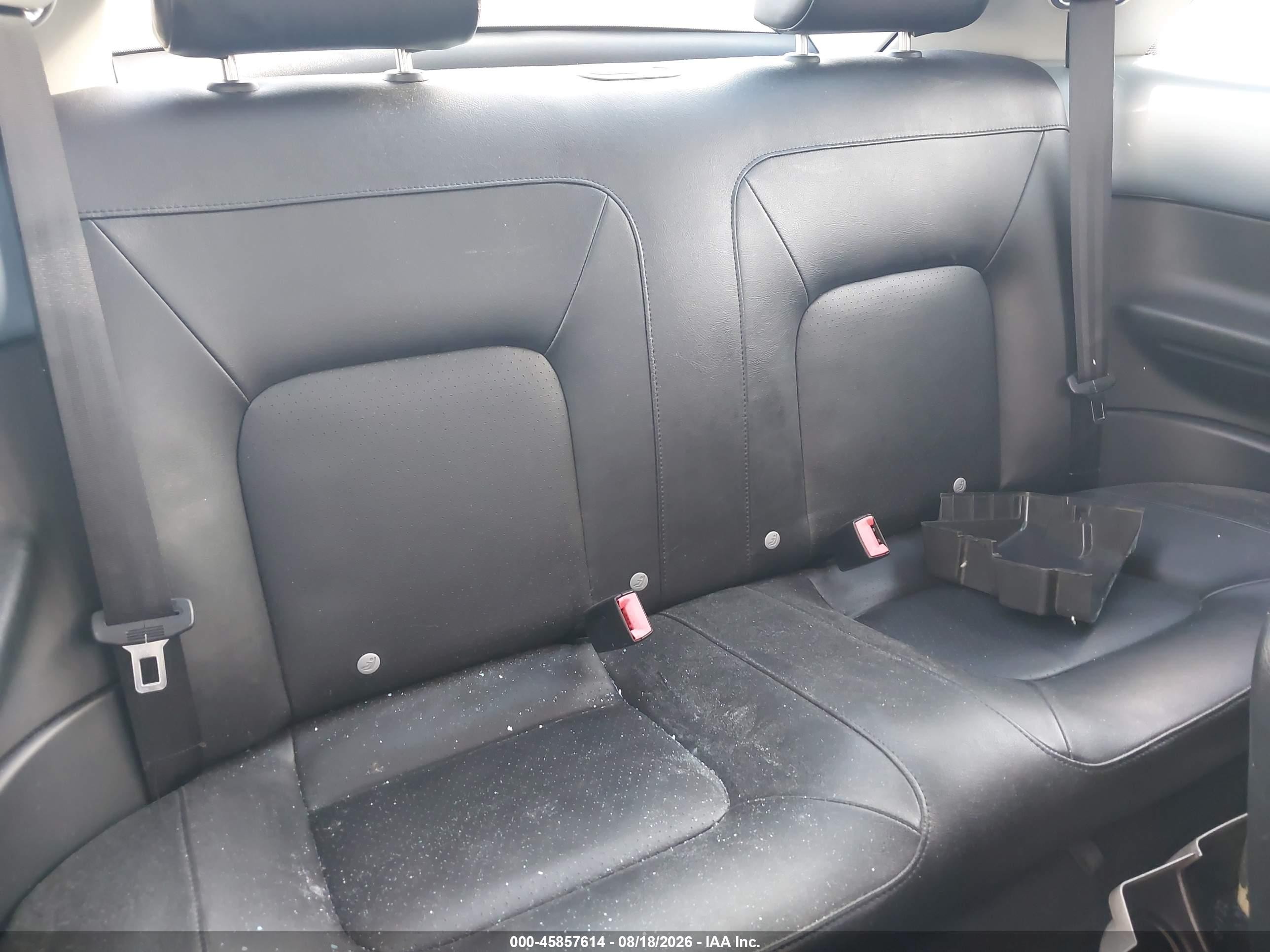 2010 Volkswagen New Beetle 2.5l Серебряный vin: 3VWPG3AGXAM017441