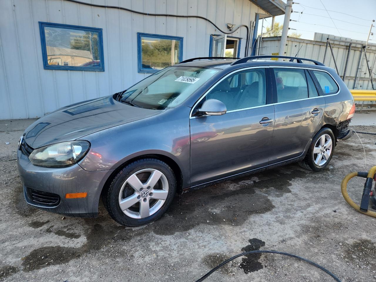 3VWPL71K69M341036