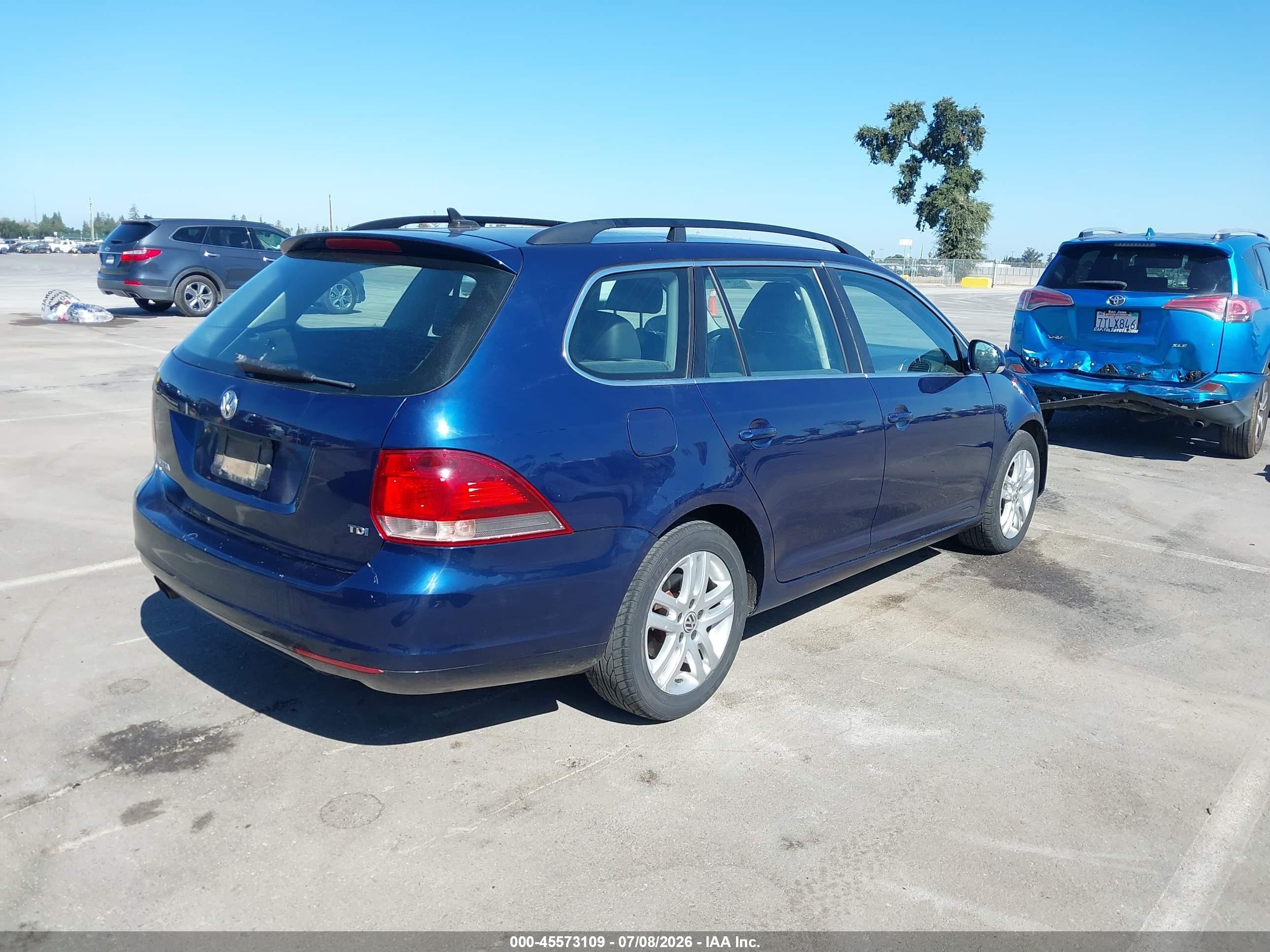 2011 Volkswagen Jetta Sportwagen 2.0l Tdi Blue vin: 3VWPL7AJ0BM704444