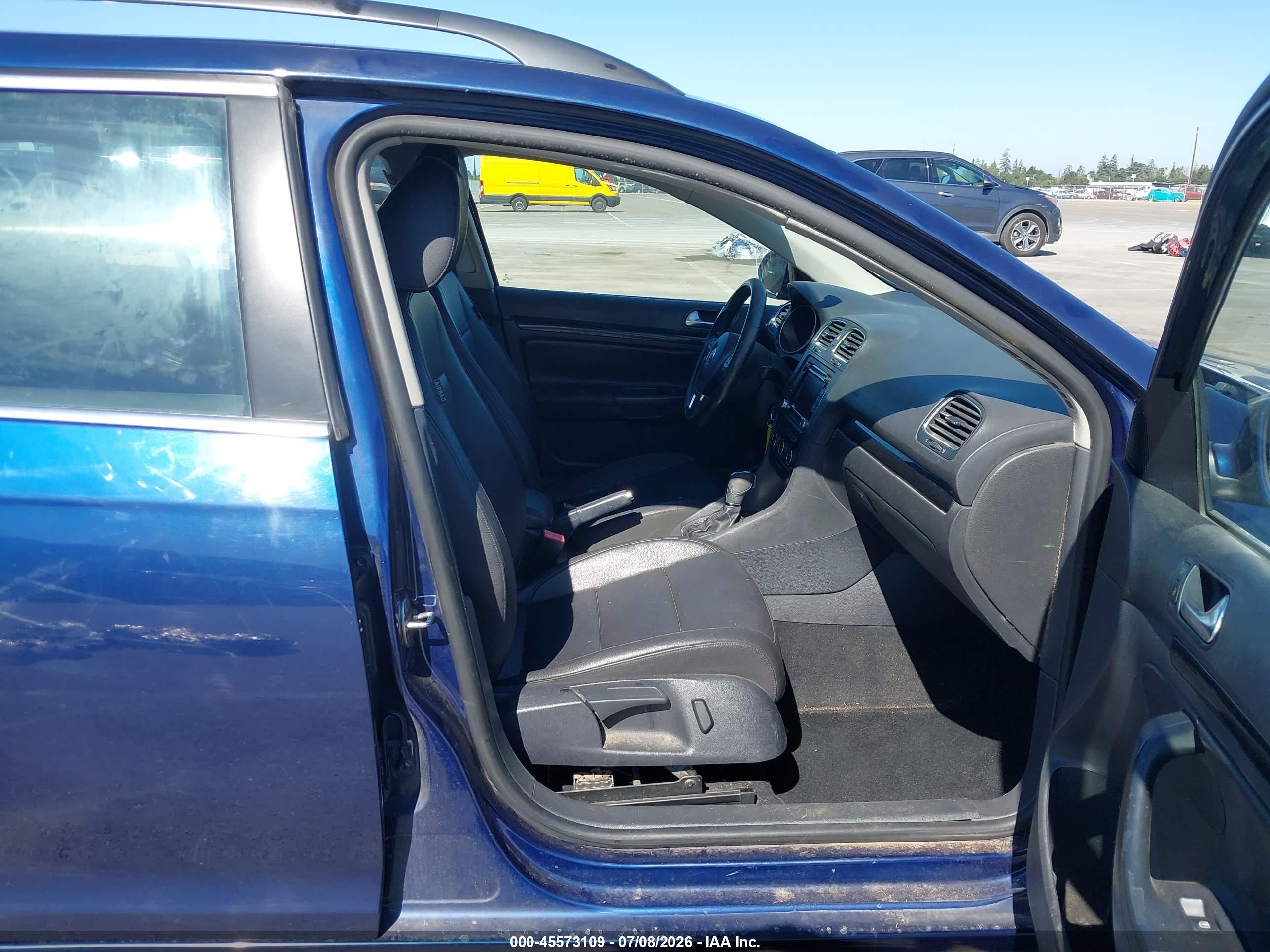 2011 Volkswagen Jetta Sportwagen 2.0l Tdi Blue vin: 3VWPL7AJ0BM704444