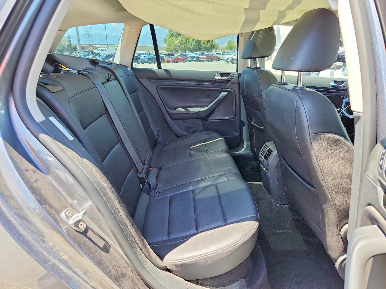 2014 Volkswagen Jetta Tdi Gray vin: 3VWPL7AJ0EM601402
