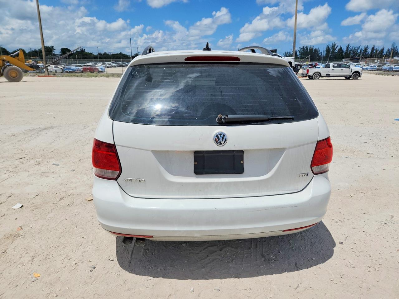 2014 Volkswagen Jetta Tdi White vin: 3VWPL7AJ0EM608480