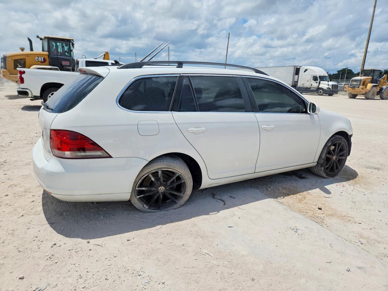 2014 Volkswagen Jetta Tdi White vin: 3VWPL7AJ0EM608480