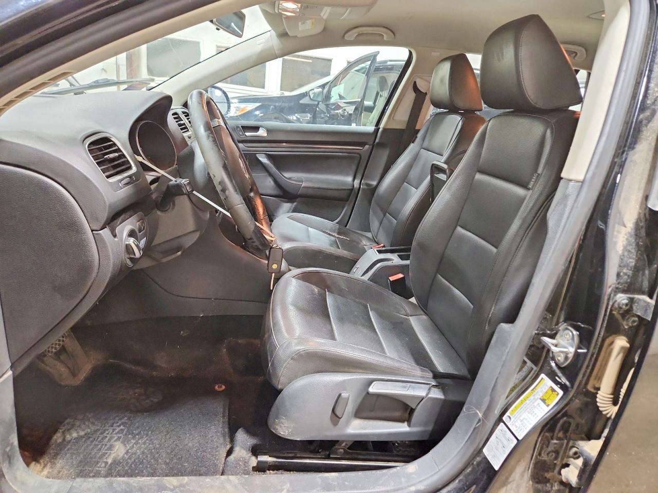 2014 Volkswagen Jetta Tdi Black vin: 3VWPL7AJ0EM614070
