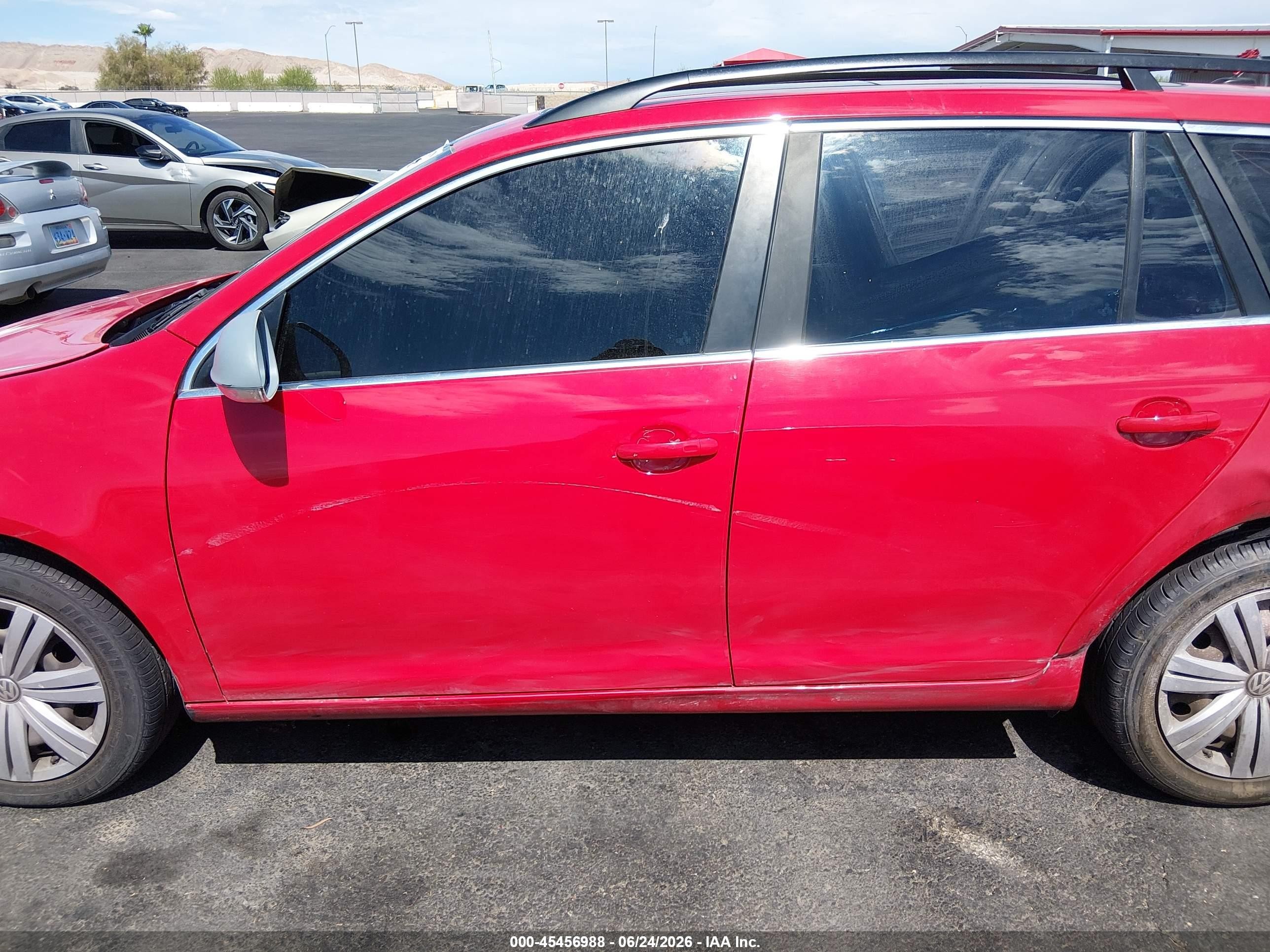 2014 Volkswagen Jetta Sportwagen 2.0l Tdi Red vin: 3VWPL7AJ0EM619480