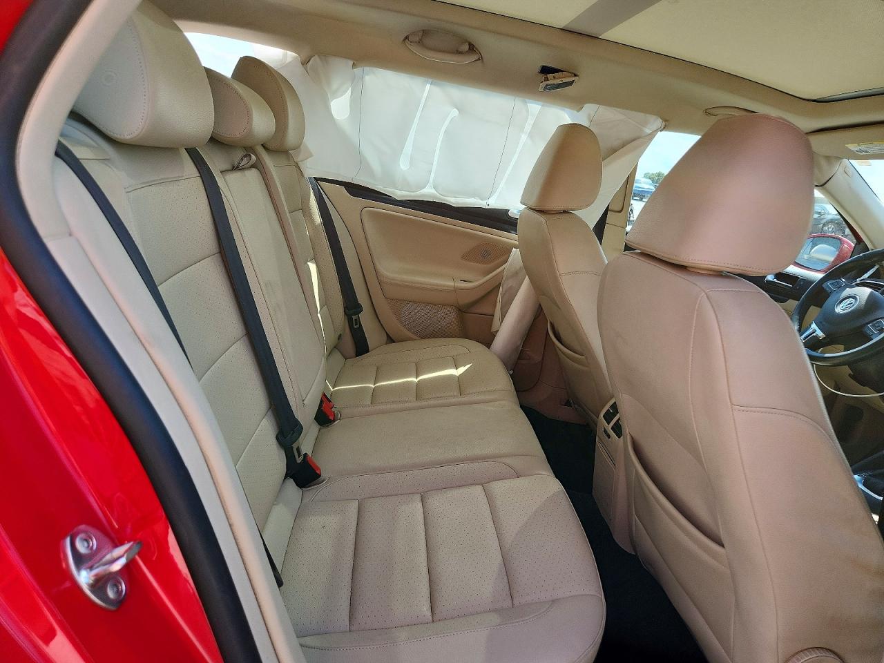 2012 Volkswagen Jetta Tdi Red vin: 3VWPL7AJ1CM692998