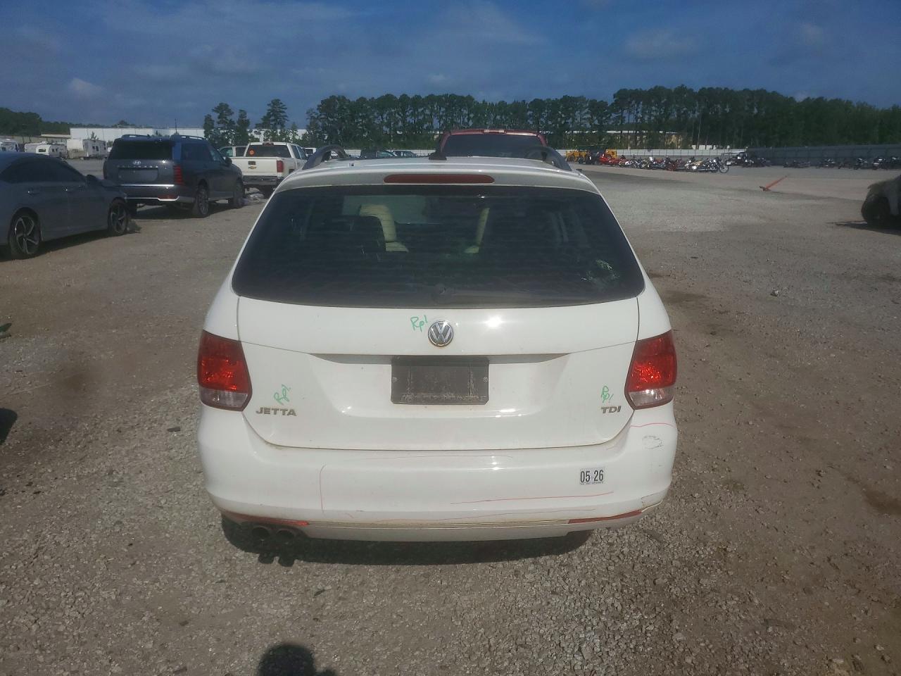2012 Volkswagen Jetta Tdi White vin: 3VWPL7AJ1CM697148