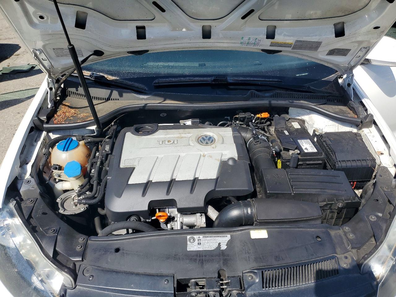 2013 Volkswagen Jetta Tdi Blue vin: 3VWPL7AJ1DM604985