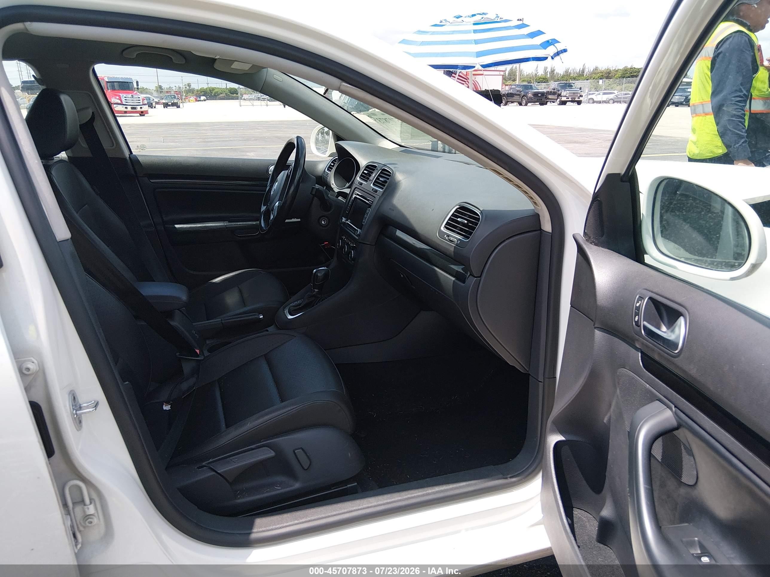 2013 Volkswagen Jetta Sportwagen 2.0l Tdi White vin: 3VWPL7AJ1DM667911