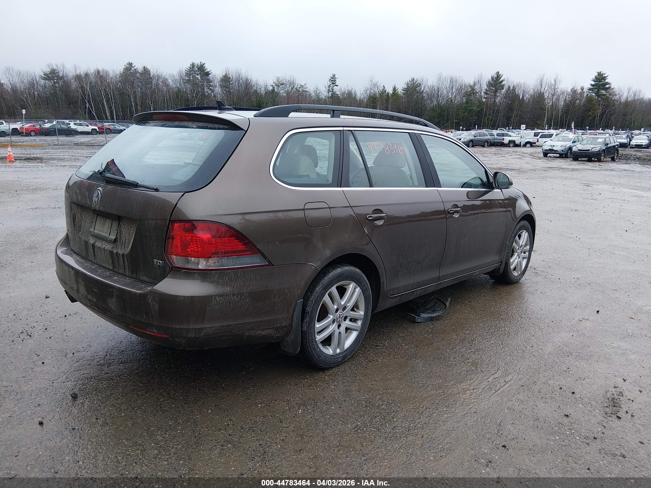 2014 Volkswagen Jetta Sportwagen 2.0l Tdi Коричневый vin: 3VWPL7AJ1EM600291