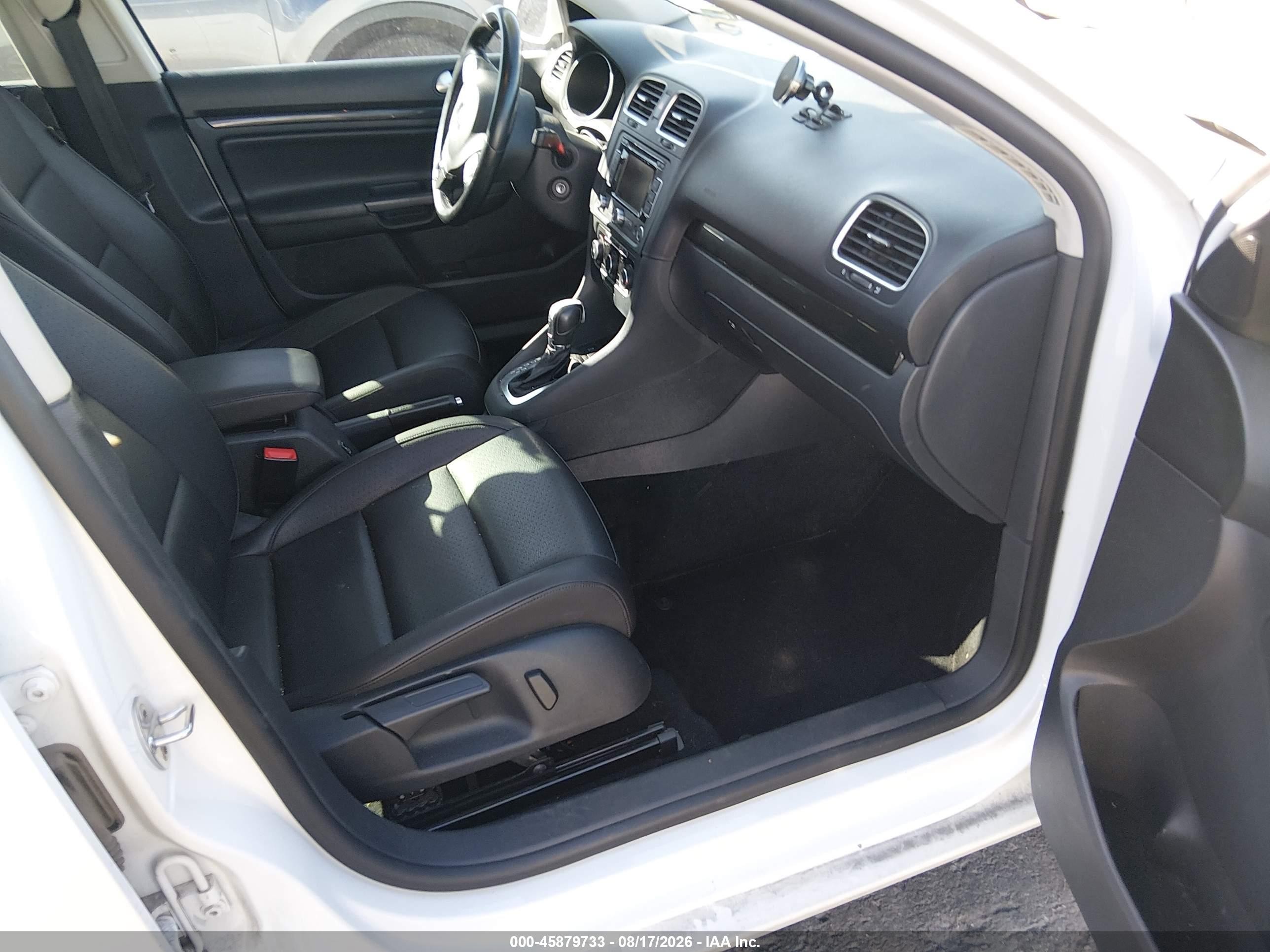 2014 Volkswagen Jetta Sportwagen 2.0l Tdi White vin: 3VWPL7AJ1EM611789