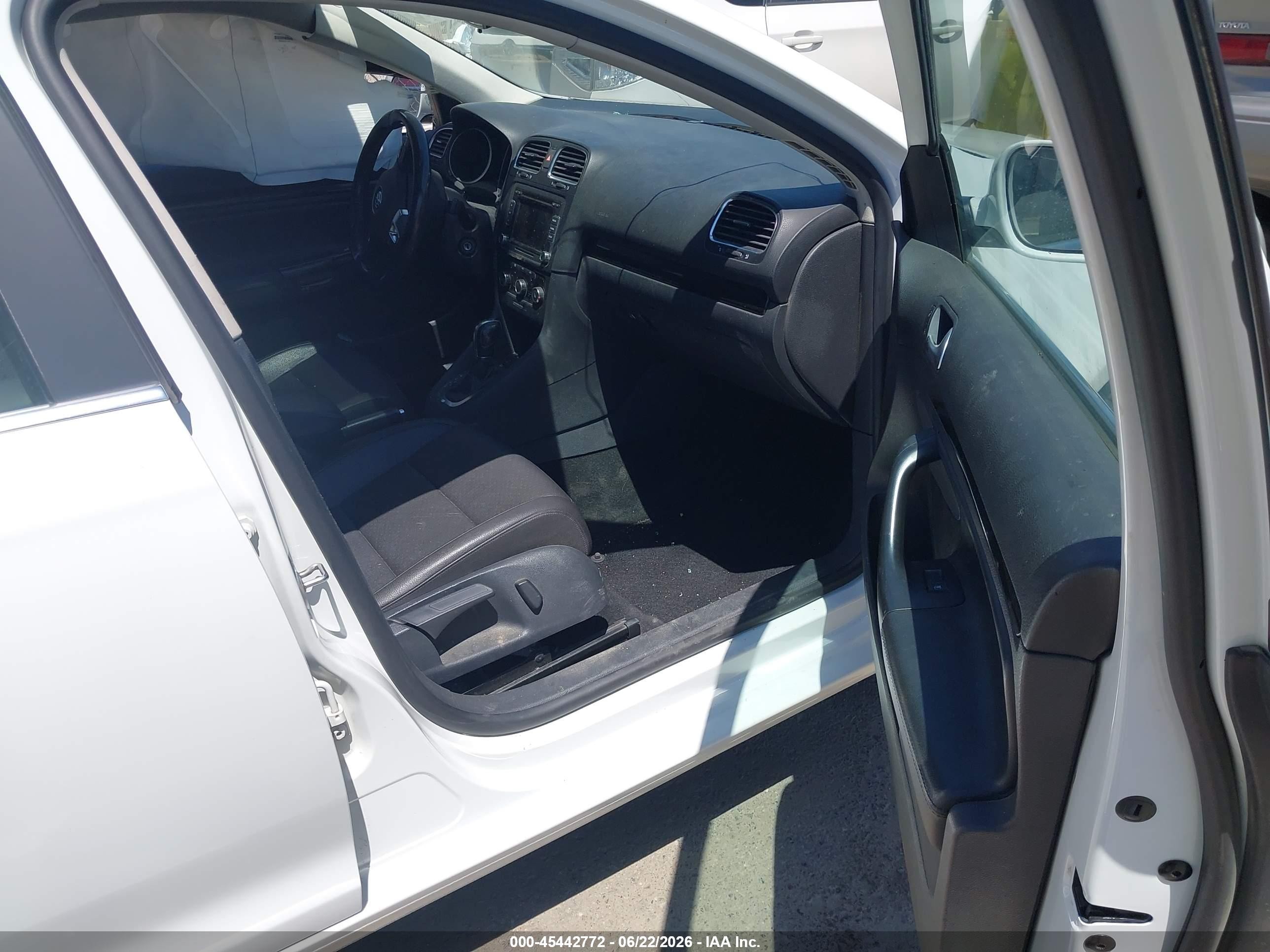 2014 Volkswagen Jetta Sportwagen 2.0l Tdi White vin: 3VWPL7AJ1EM615518