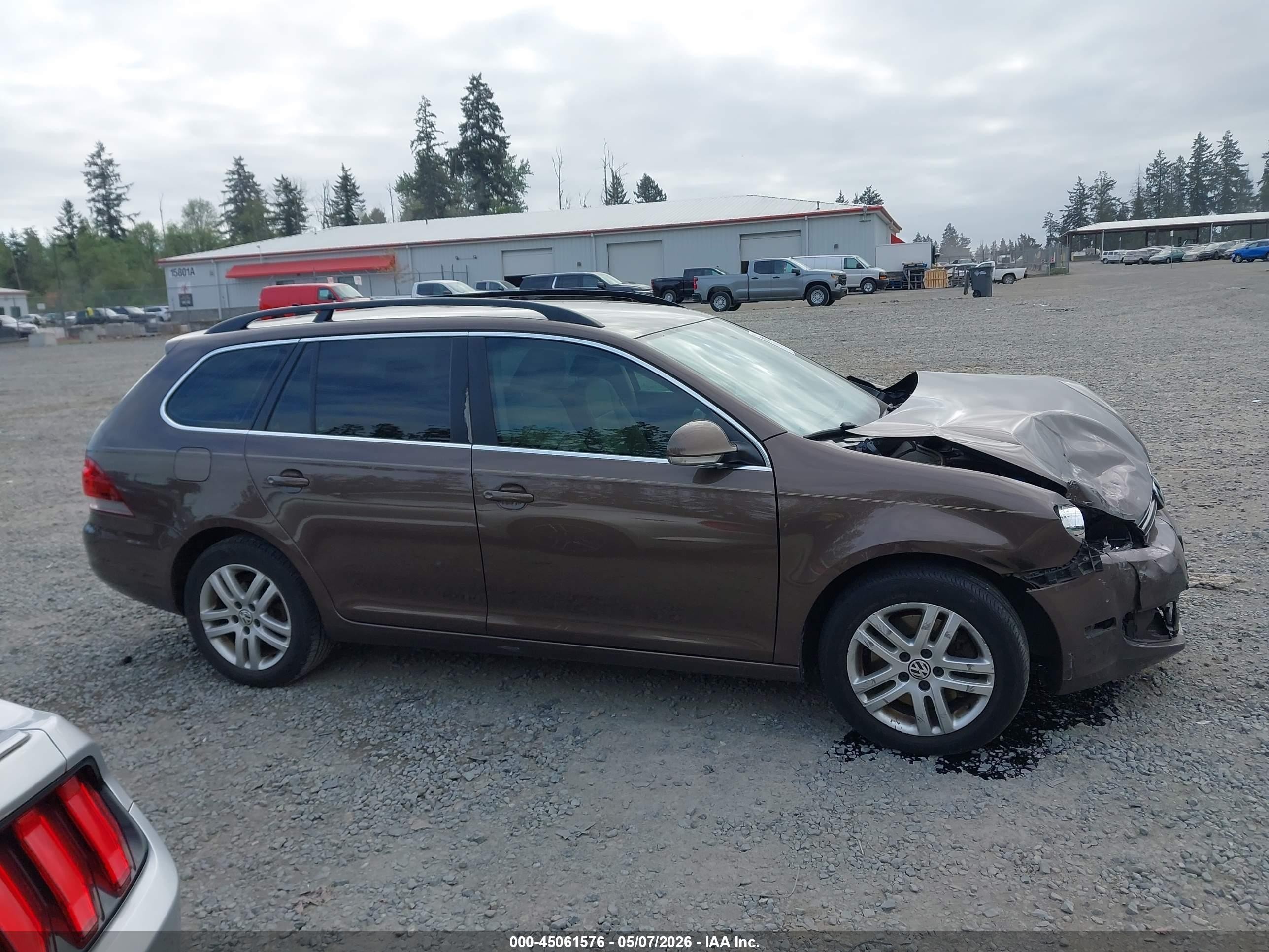 2011 Volkswagen Jetta Sportwagen 2.0l Tdi Brown vin: 3VWPL7AJ2BM707796