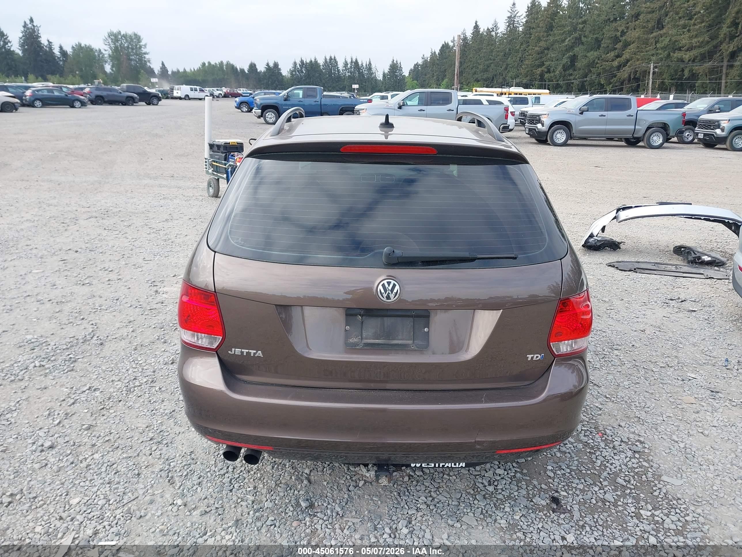 2011 Volkswagen Jetta Sportwagen 2.0l Tdi Brown vin: 3VWPL7AJ2BM707796