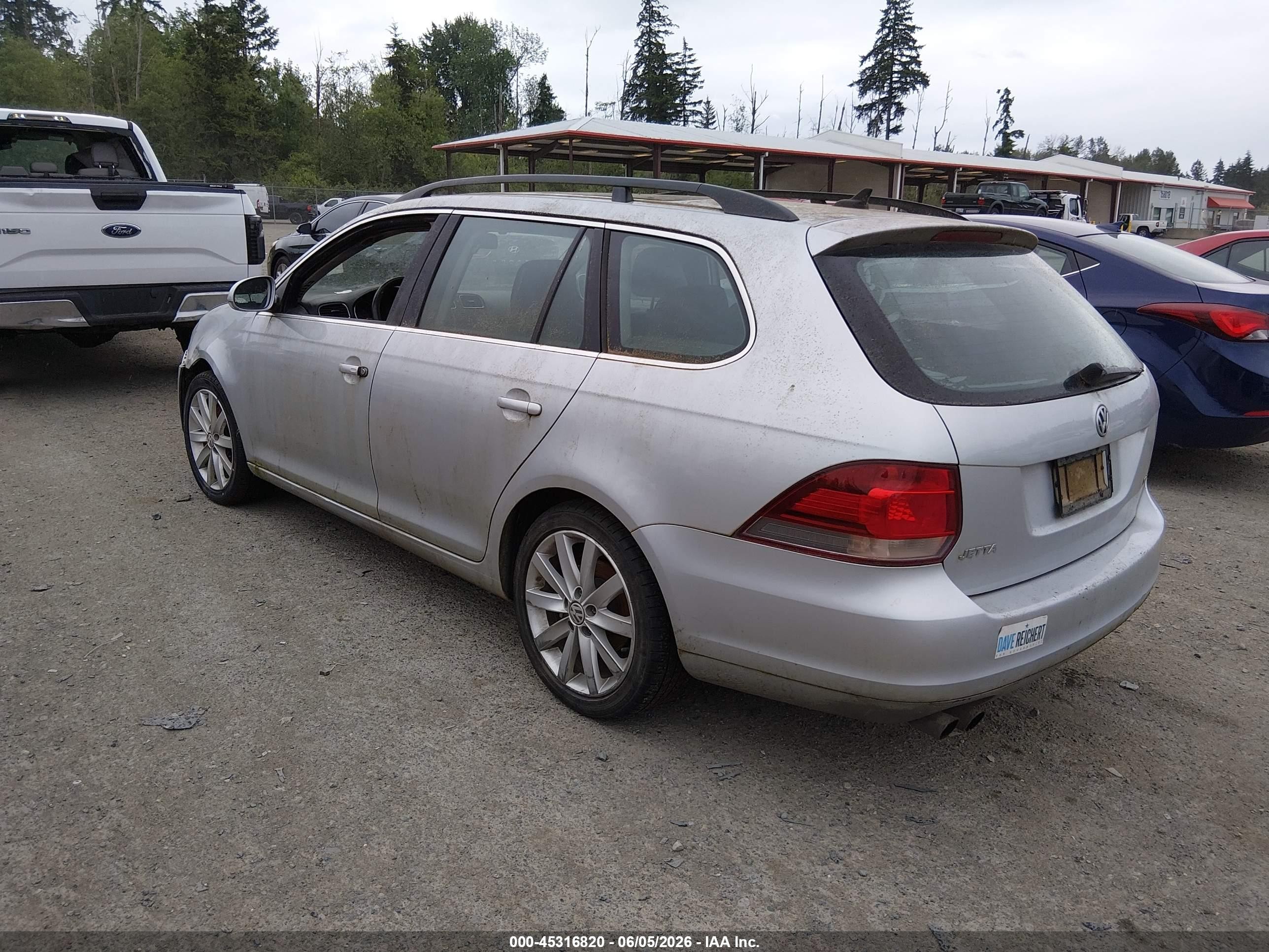 2013 Volkswagen Jetta Sportwagen 2.0l Tdi Silver vin: 3VWPL7AJ2DM667691