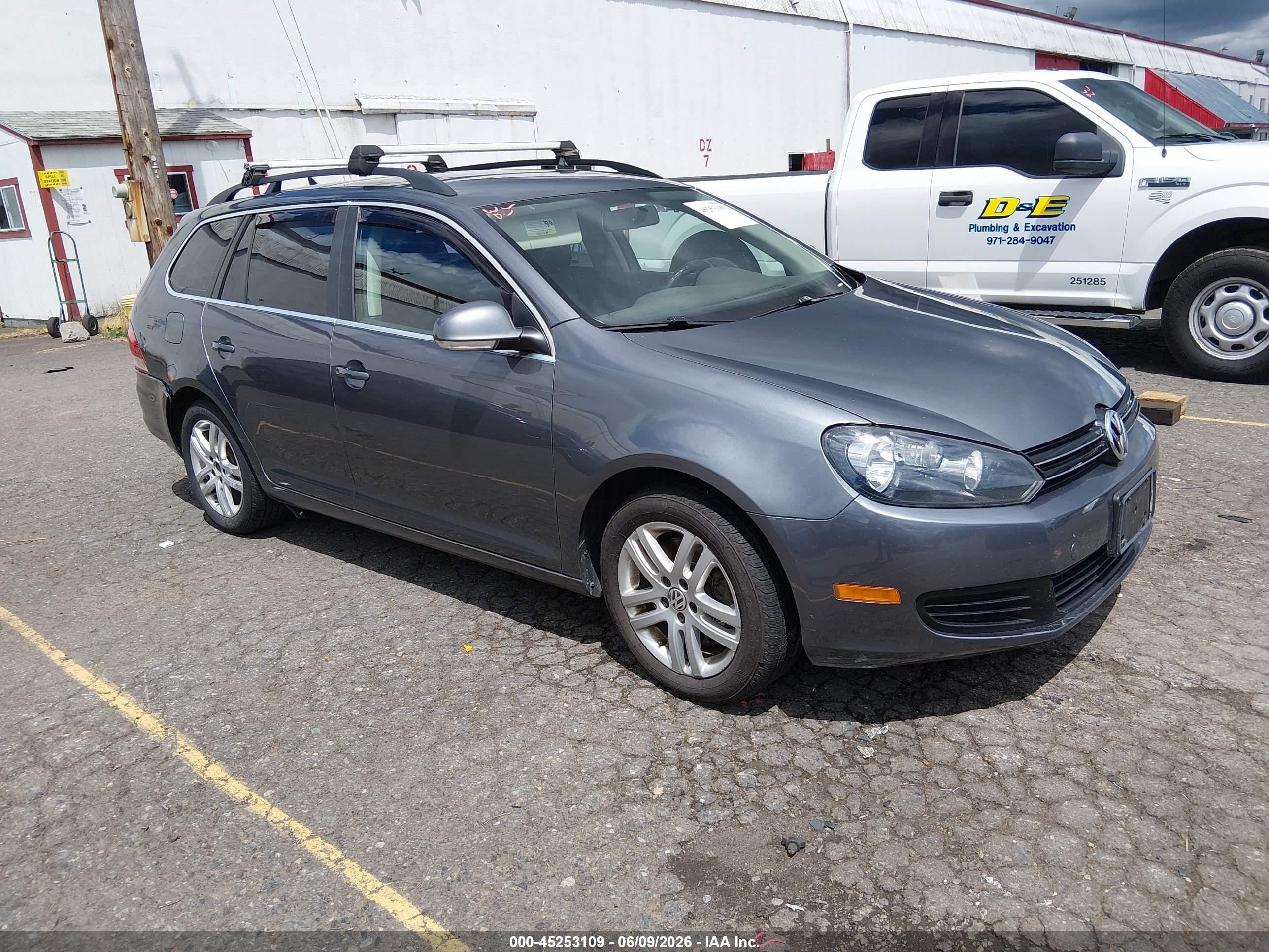 2013 Volkswagen Jetta Sportwagen 2.0l Tdi Серый vin: 3VWPL7AJ2DM695734