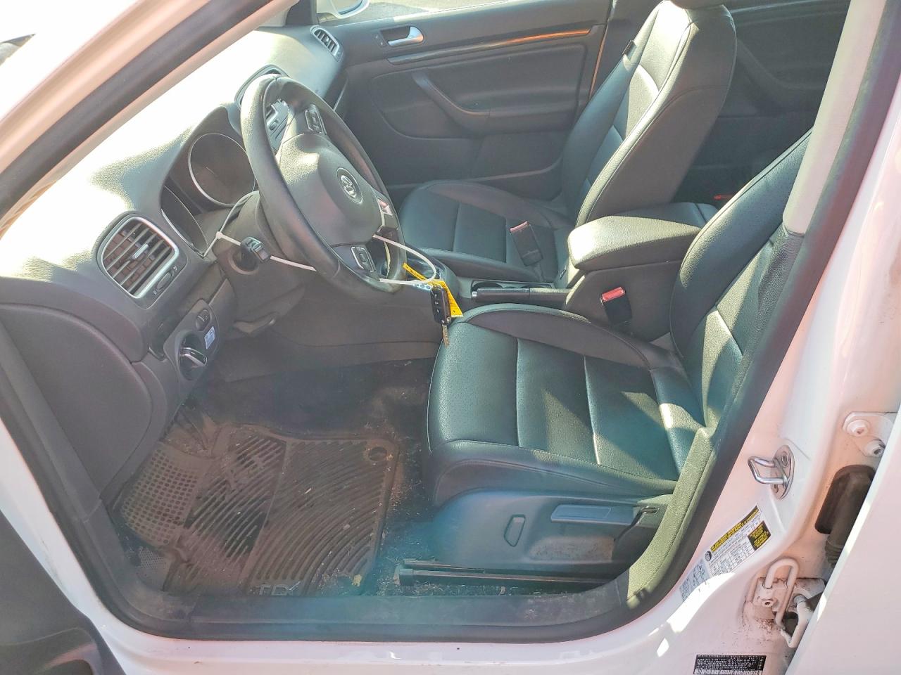 2013 Volkswagen Jetta Tdi White vin: 3VWPL7AJ2DM695829