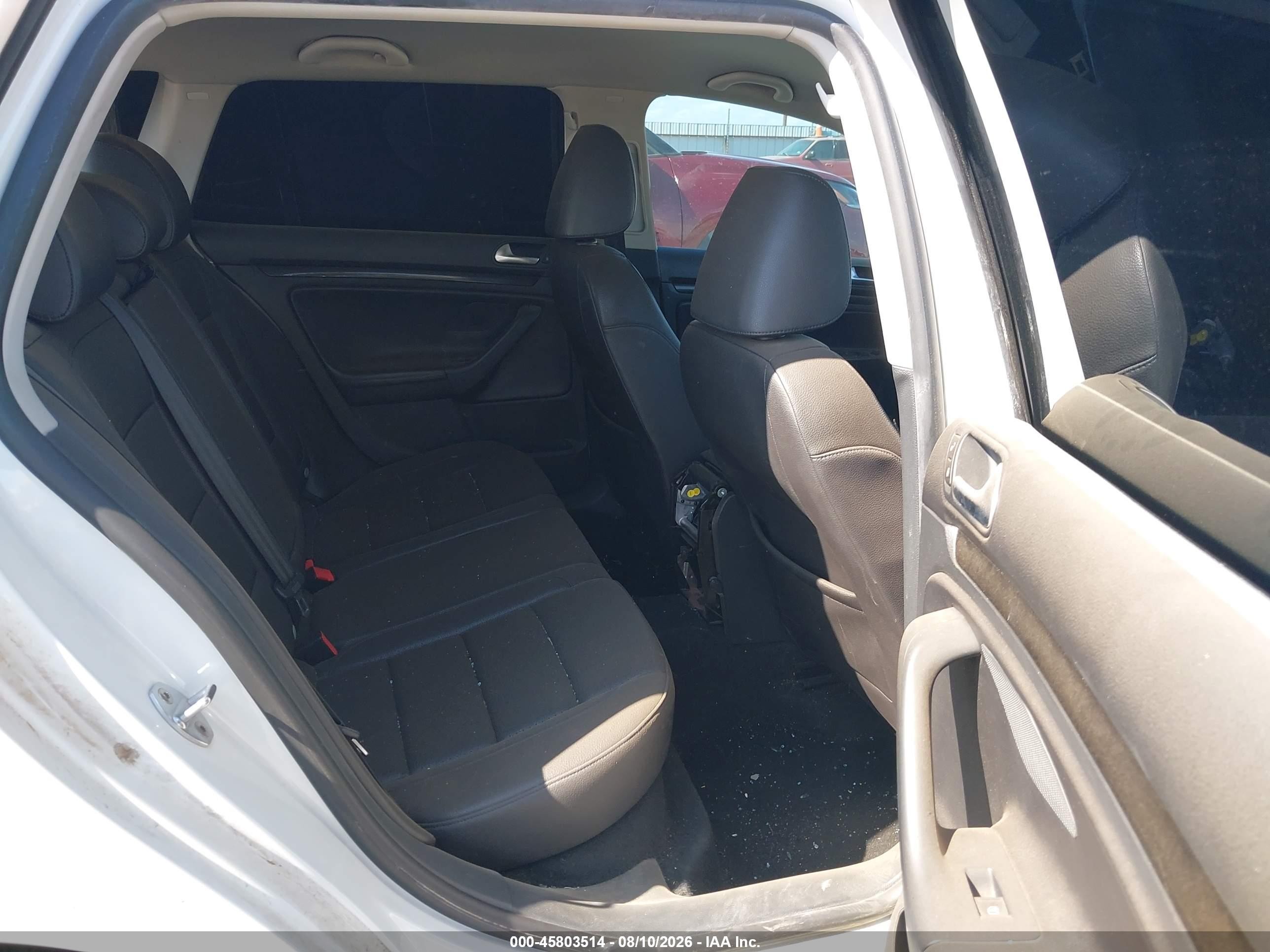 2014 Volkswagen Jetta Sportwagen 2.0l Tdi White vin: 3VWPL7AJ2EM613826