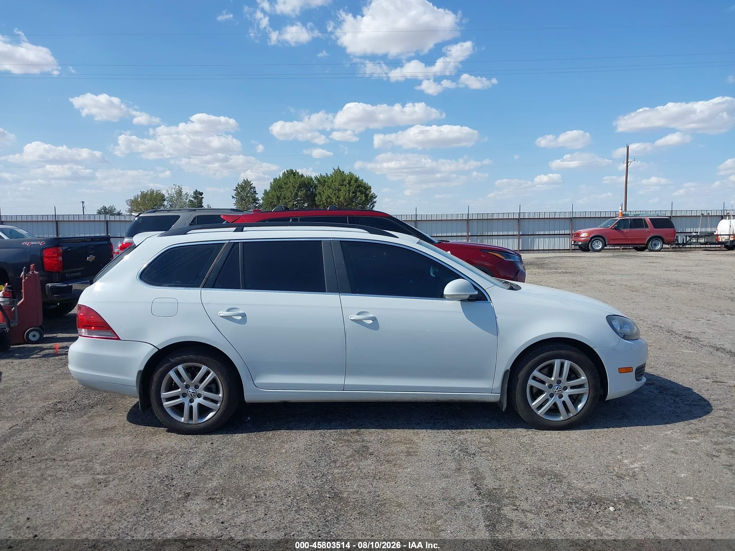 2014 Volkswagen Jetta Sportwagen 2.0l Tdi White vin: 3VWPL7AJ2EM613826