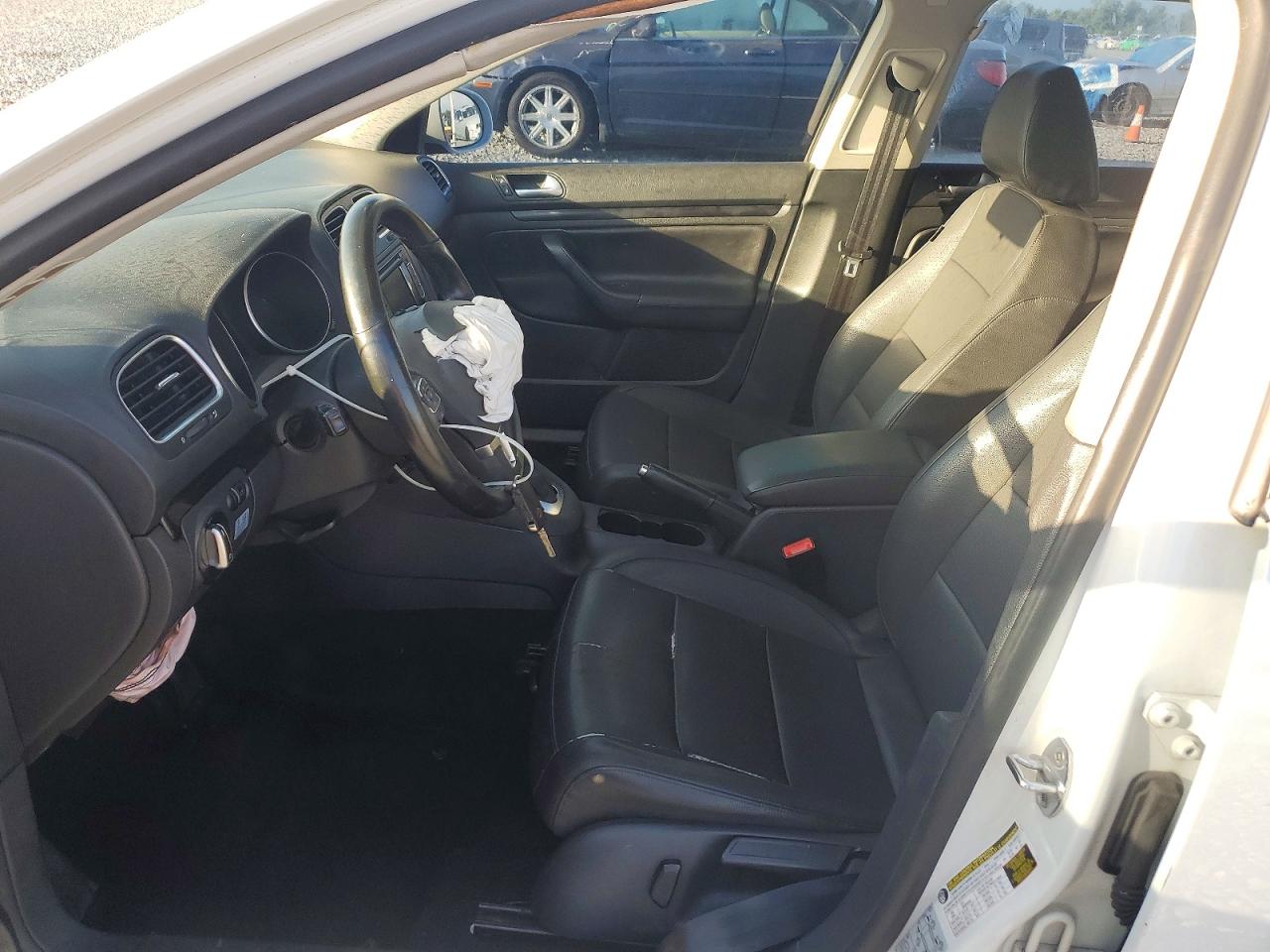 2014 Volkswagen Jetta Tdi Белый vin: 3VWPL7AJ2EM615043