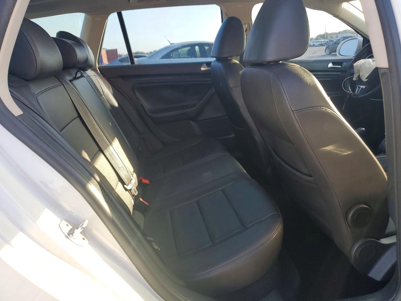 2014 Volkswagen Jetta Tdi Белый vin: 3VWPL7AJ2EM615043