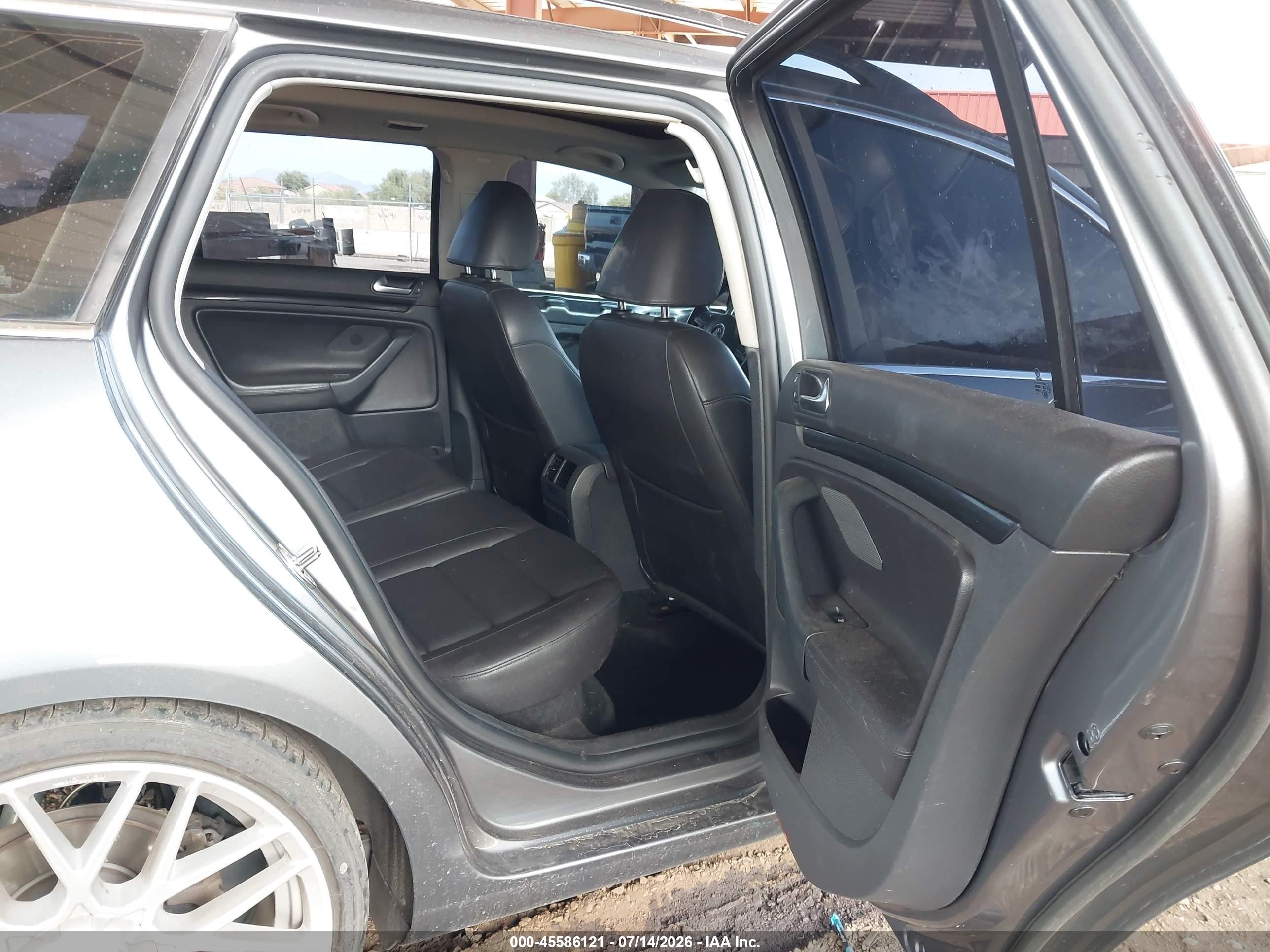 2011 Volkswagen Jetta Sportwagen 2.0l Tdi Gray vin: 3VWPL7AJ3BM697988