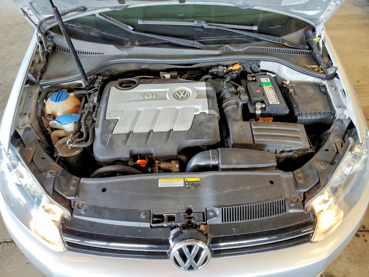 2011 Volkswagen Jetta Tdi Серебряный vin: 3VWPL7AJ3BM717902