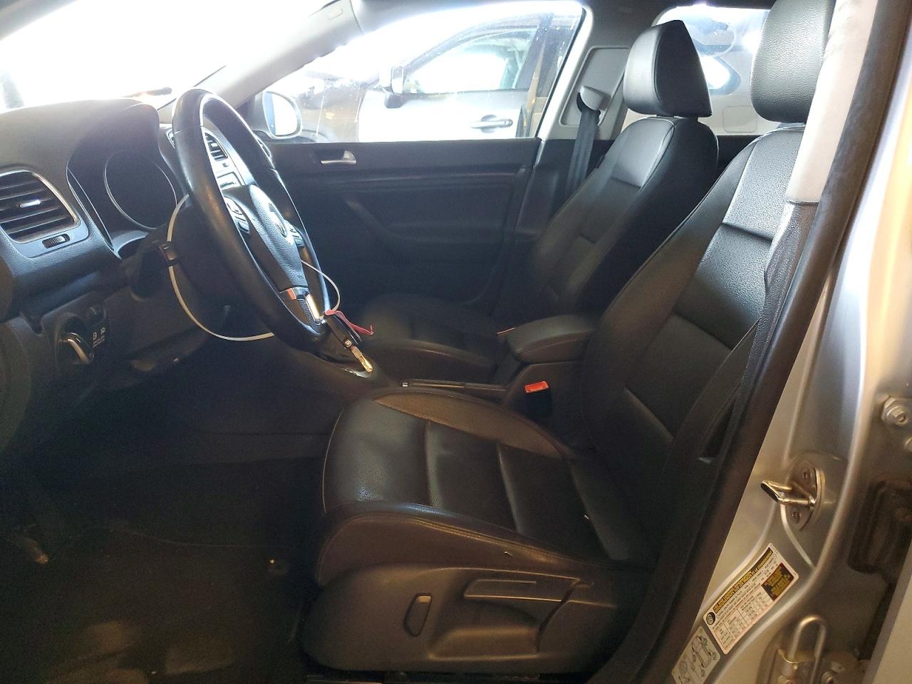 2011 Volkswagen Jetta Tdi Серебряный vin: 3VWPL7AJ3BM717902