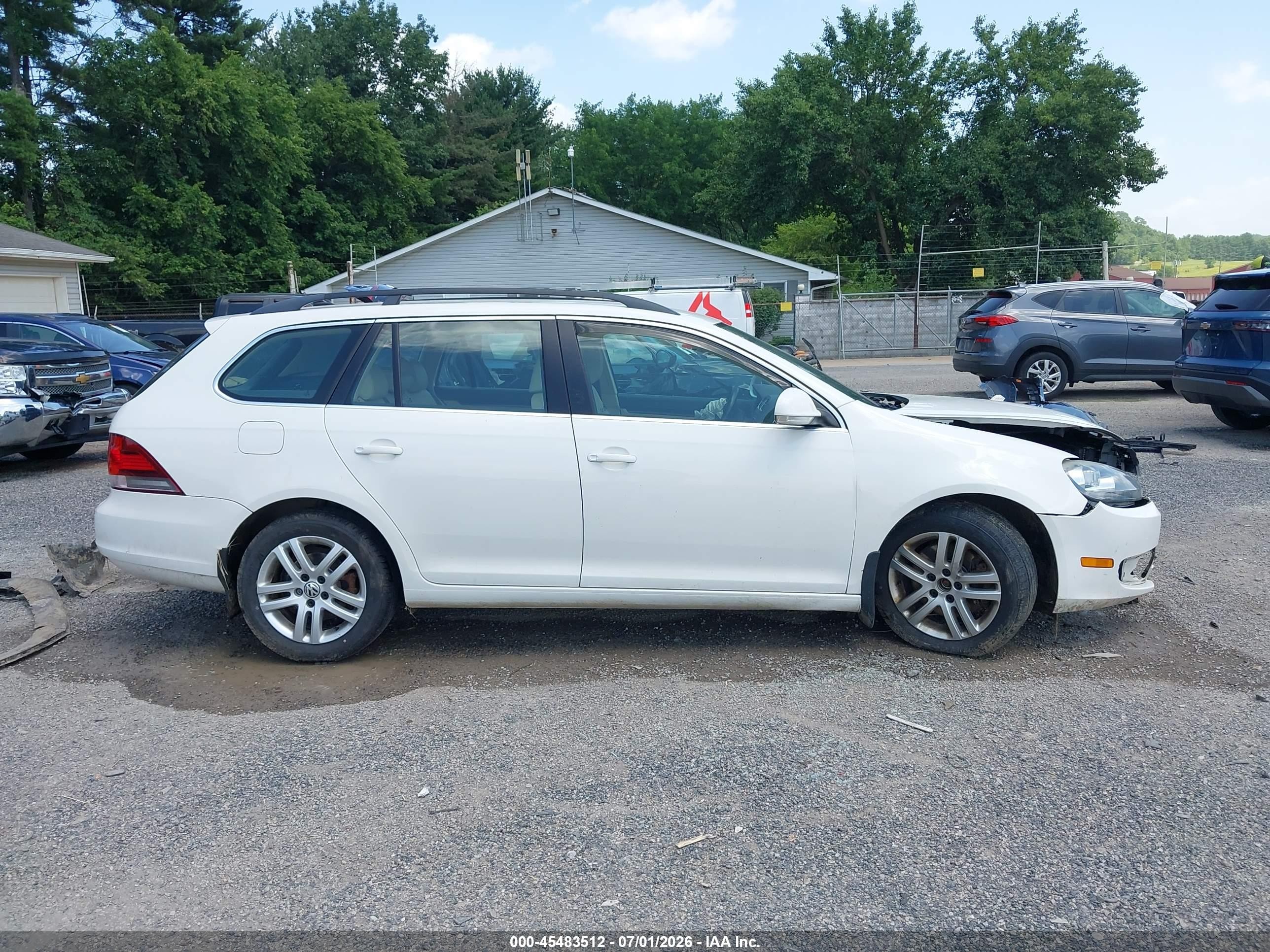 2012 Volkswagen Jetta Sportwagen 2.0l Tdi Белый vin: 3VWPL7AJ3CM668265
