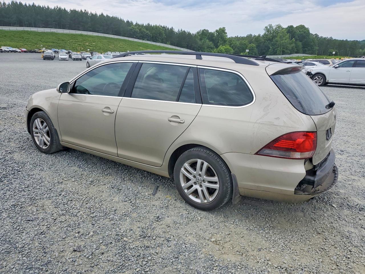 2013 Volkswagen Jetta Tdi Gold vin: 3VWPL7AJ3DM678473