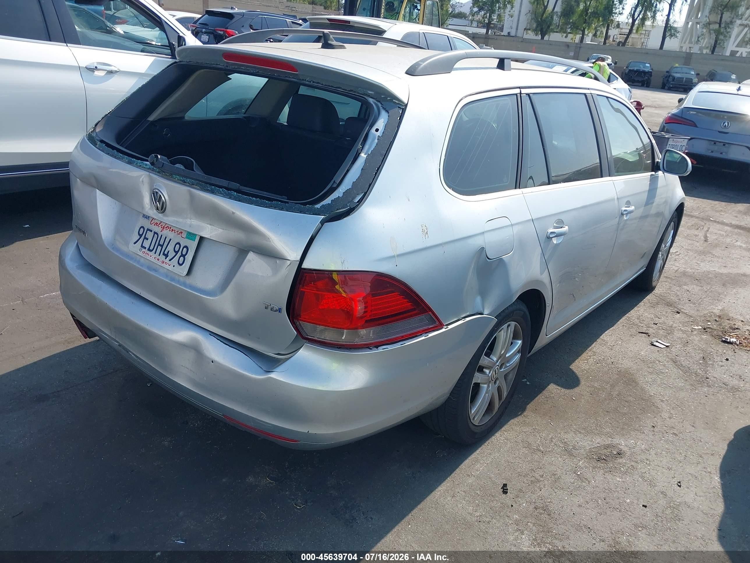 2014 Volkswagen Jetta Sportwagen 2.0l Tdi Silver vin: 3VWPL7AJ3EM619702