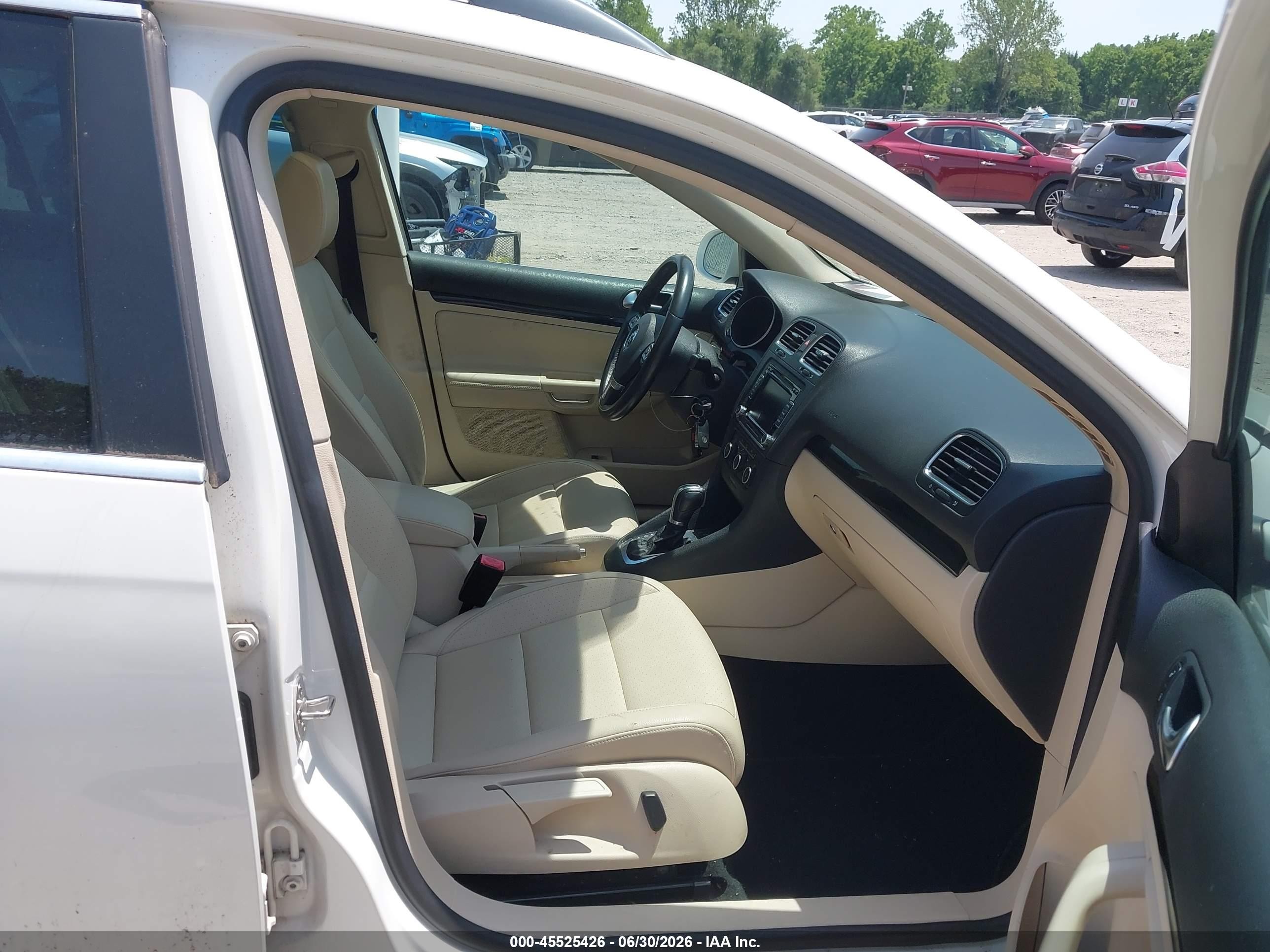 2012 Volkswagen Jetta Sportwagen 2.0l Tdi White vin: 3VWPL7AJ4CM655363