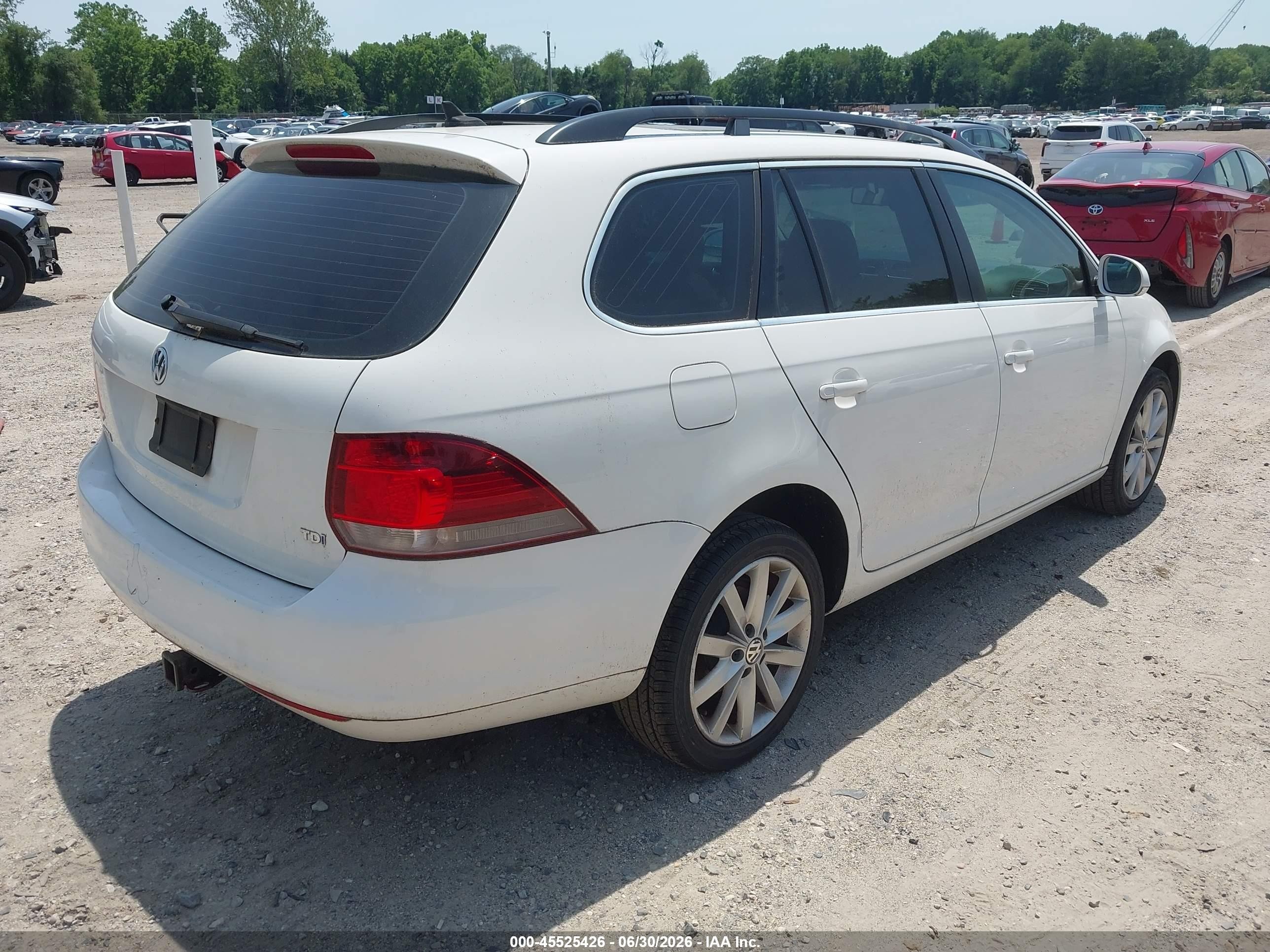 2012 Volkswagen Jetta Sportwagen 2.0l Tdi White vin: 3VWPL7AJ4CM655363