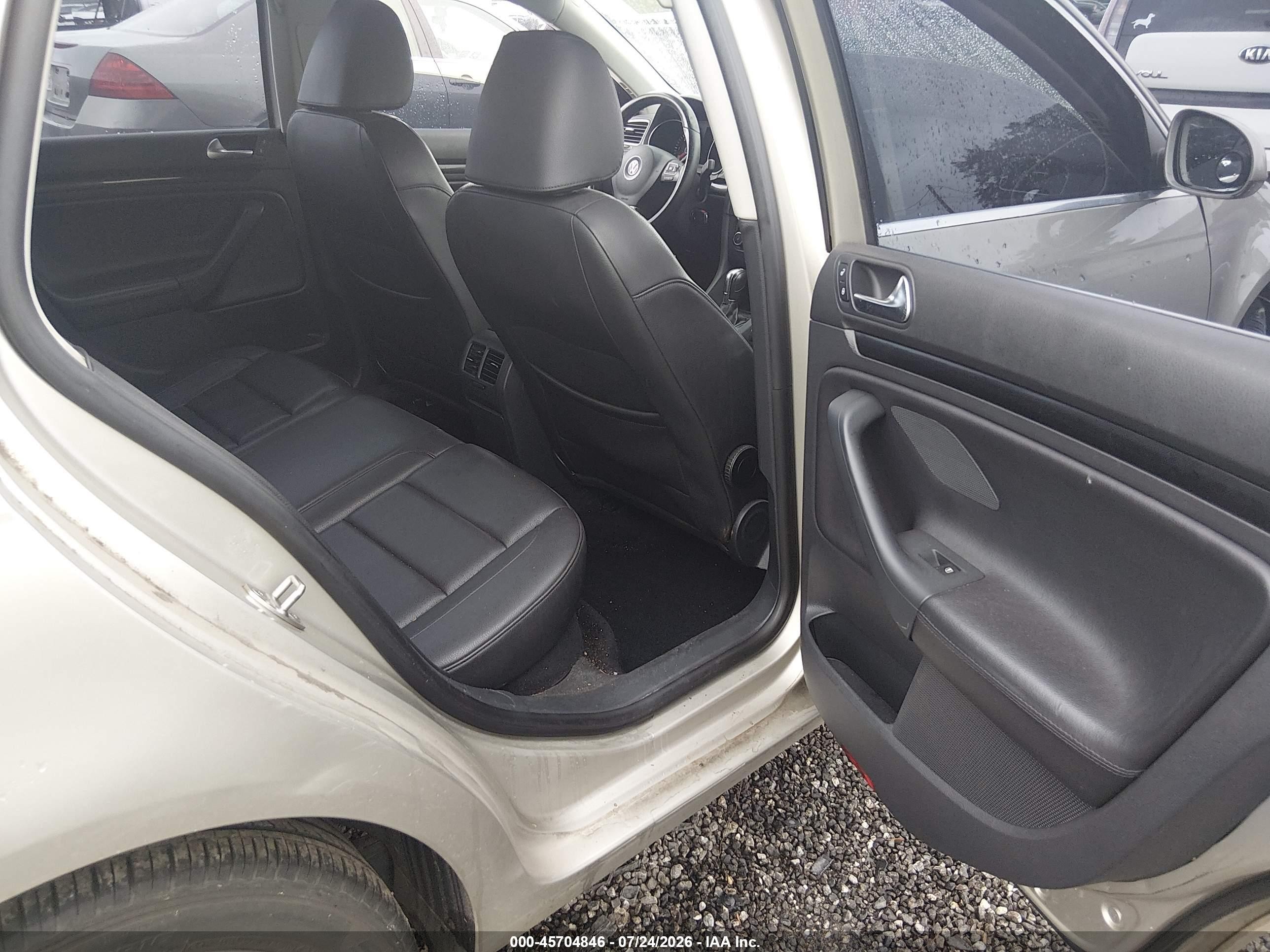 2012 Volkswagen Jetta Sportwagen 2.0l Tdi Gold vin: 3VWPL7AJ4CM693577