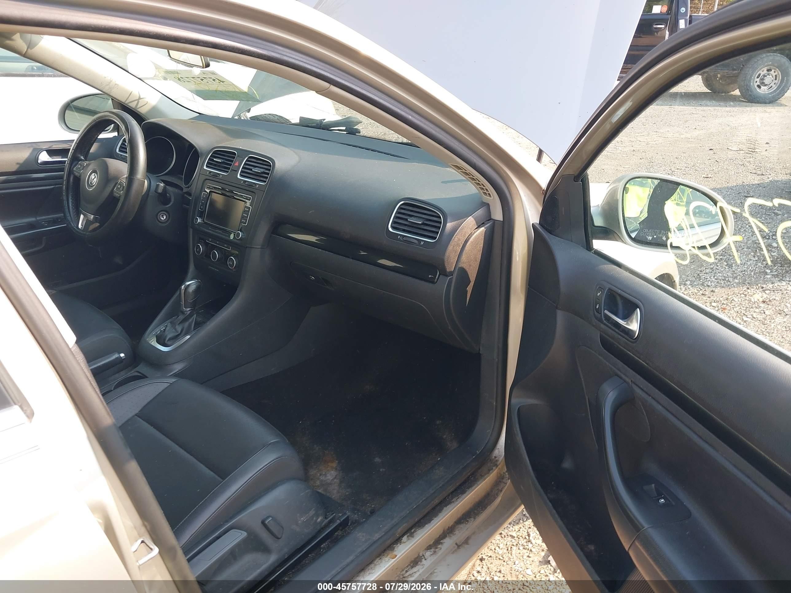 2012 Volkswagen Jetta Sportwagen 2.0l Tdi Champagne vin: 3VWPL7AJ4CM695572