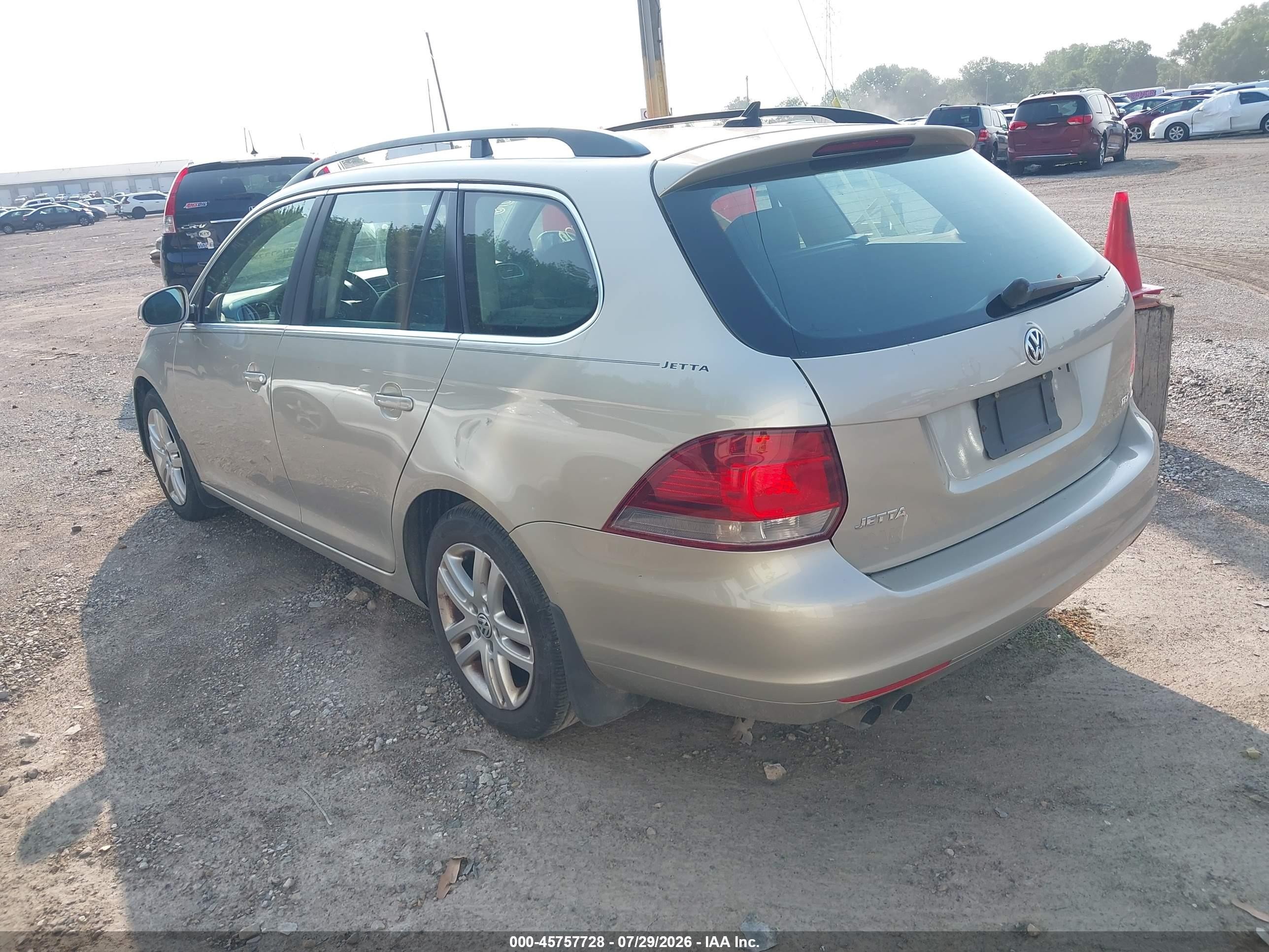2012 Volkswagen Jetta Sportwagen 2.0l Tdi Champagne vin: 3VWPL7AJ4CM695572