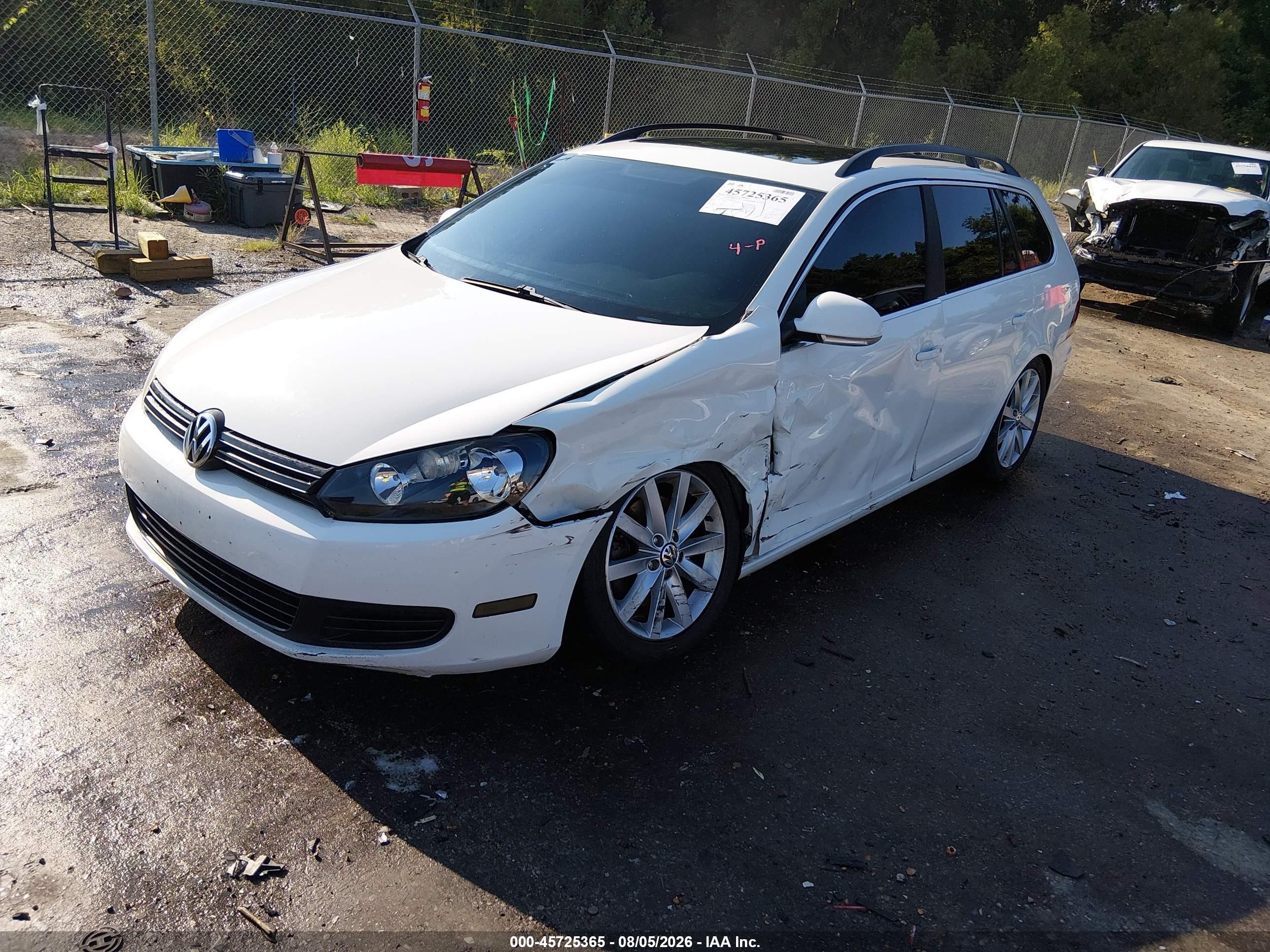 2013 Volkswagen Jetta Sportwagen 2.0l Tdi Белый vin: 3VWPL7AJ4DM607301